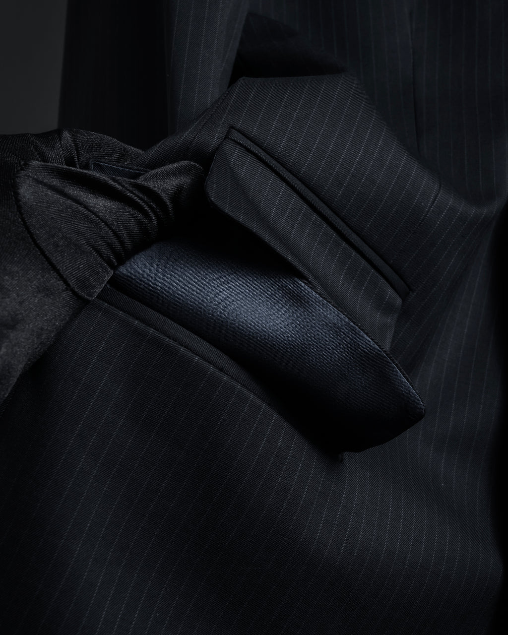 "GUCCI" 90's Elegant suiting pinstripe set up