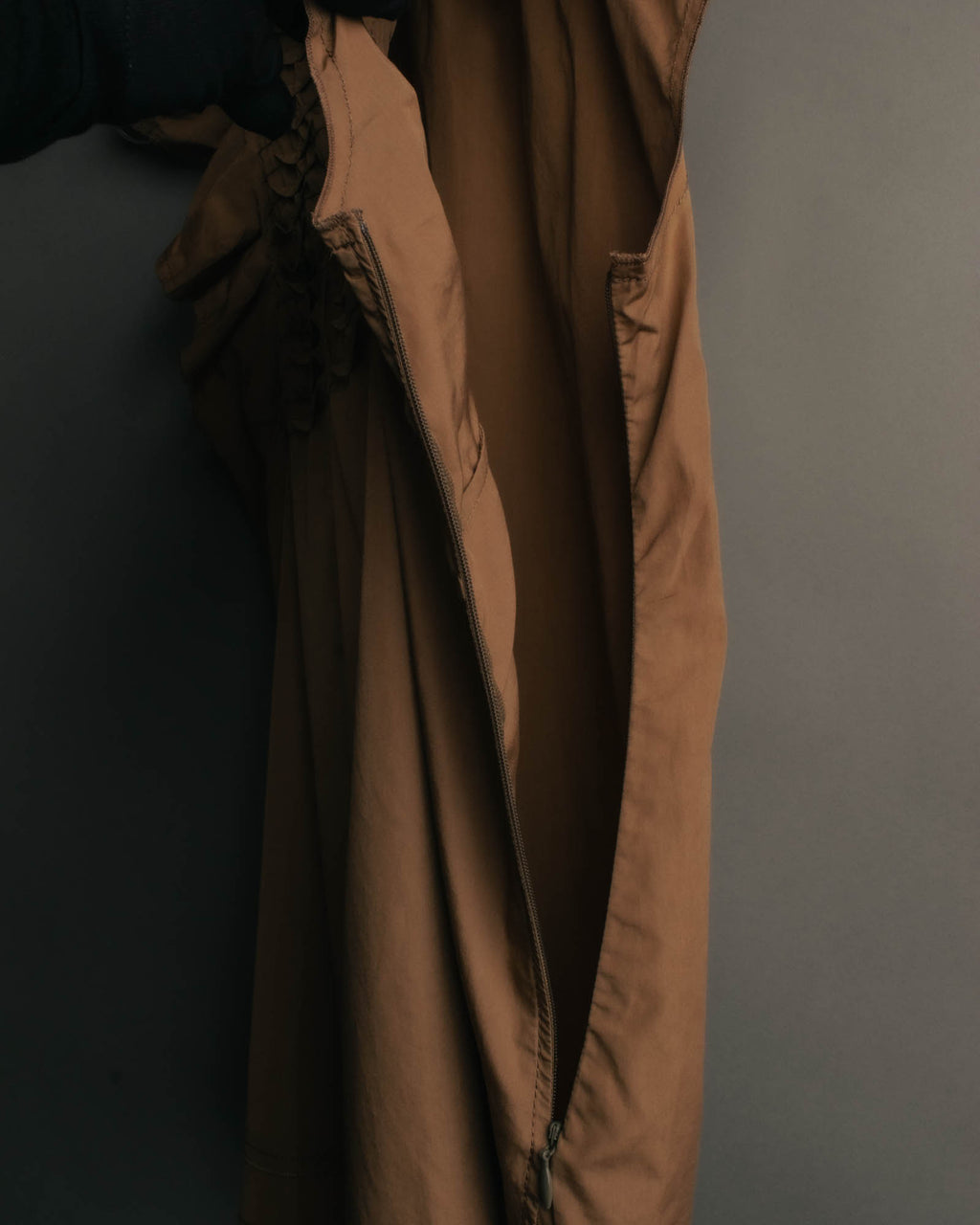 “JIL SANDER” 00’s-10’s Cotton pleated sleeveless blouse