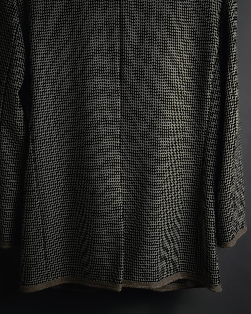 "Emporio Armani" 90’s Houndstooth piped crest blazer