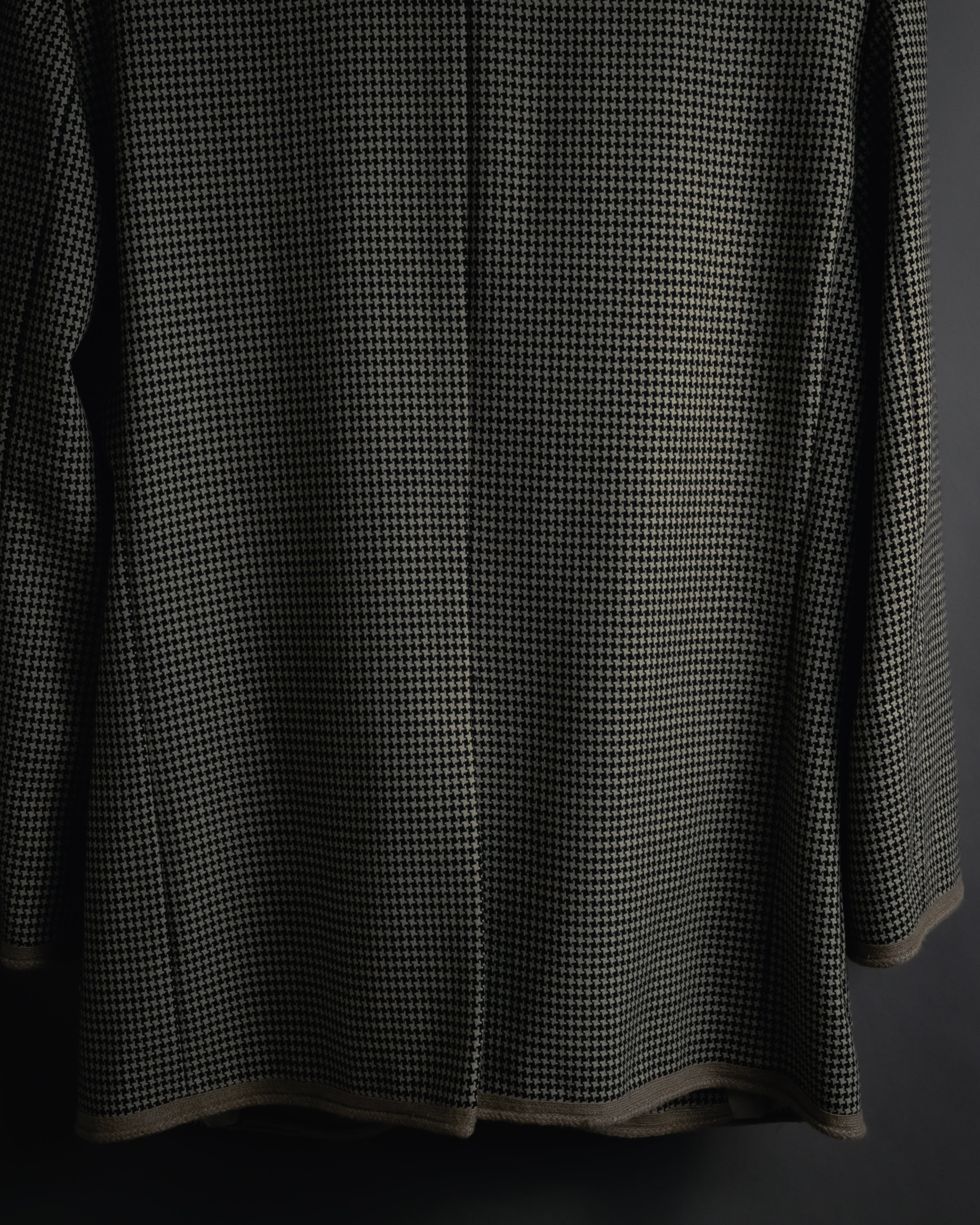 "Emporio Armani" 90’s Houndstooth piped crest blazer