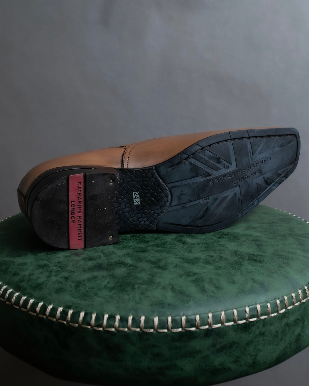 "KATHARINE HAMNETT" Perforated square toe lace-up leather shoes