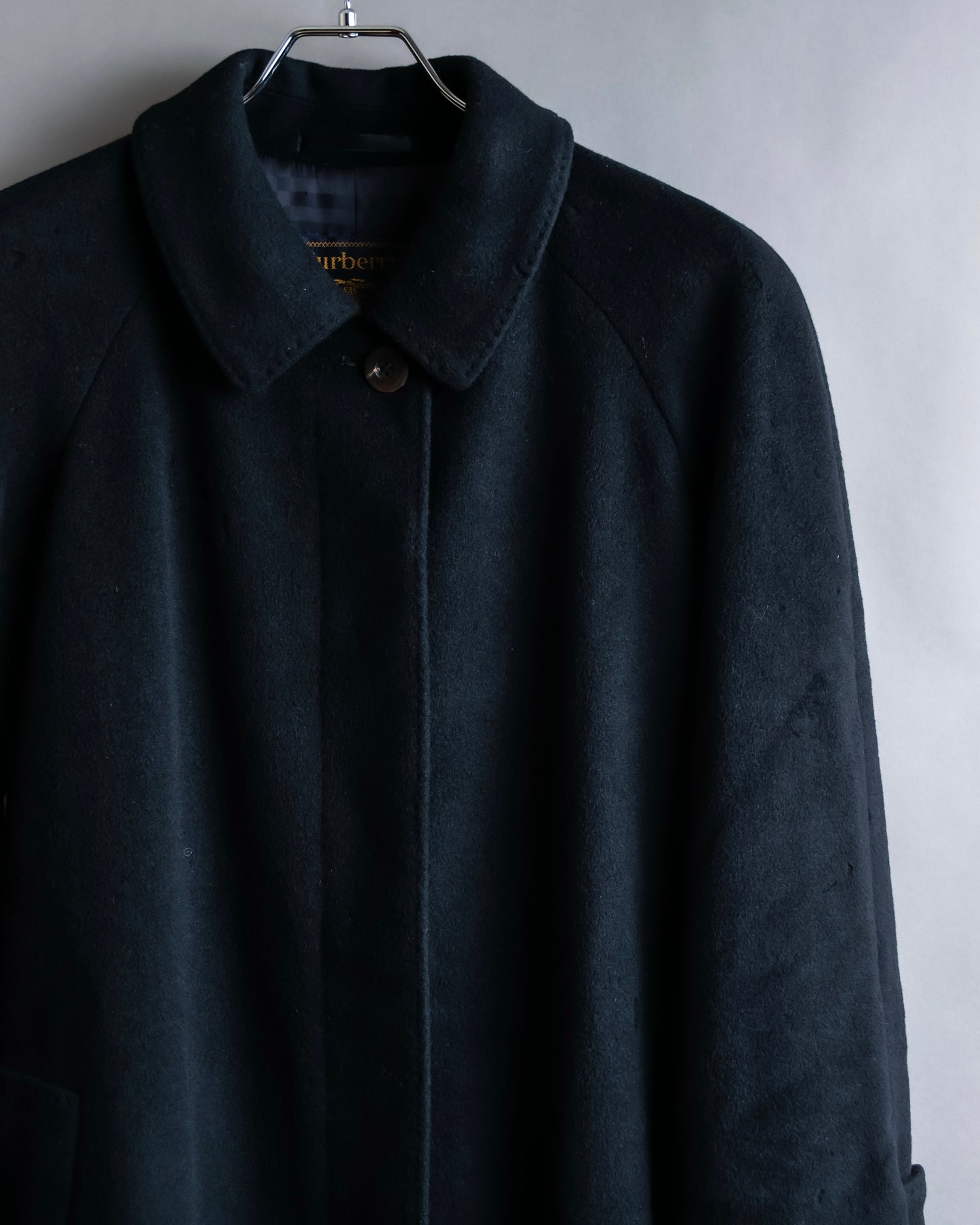 "BURBERRYS" Fly front cashmere blend soutien collar long coat