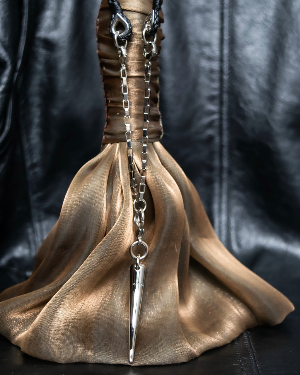 "Dolce &amp; Gabbana" Botanical design silver necklace