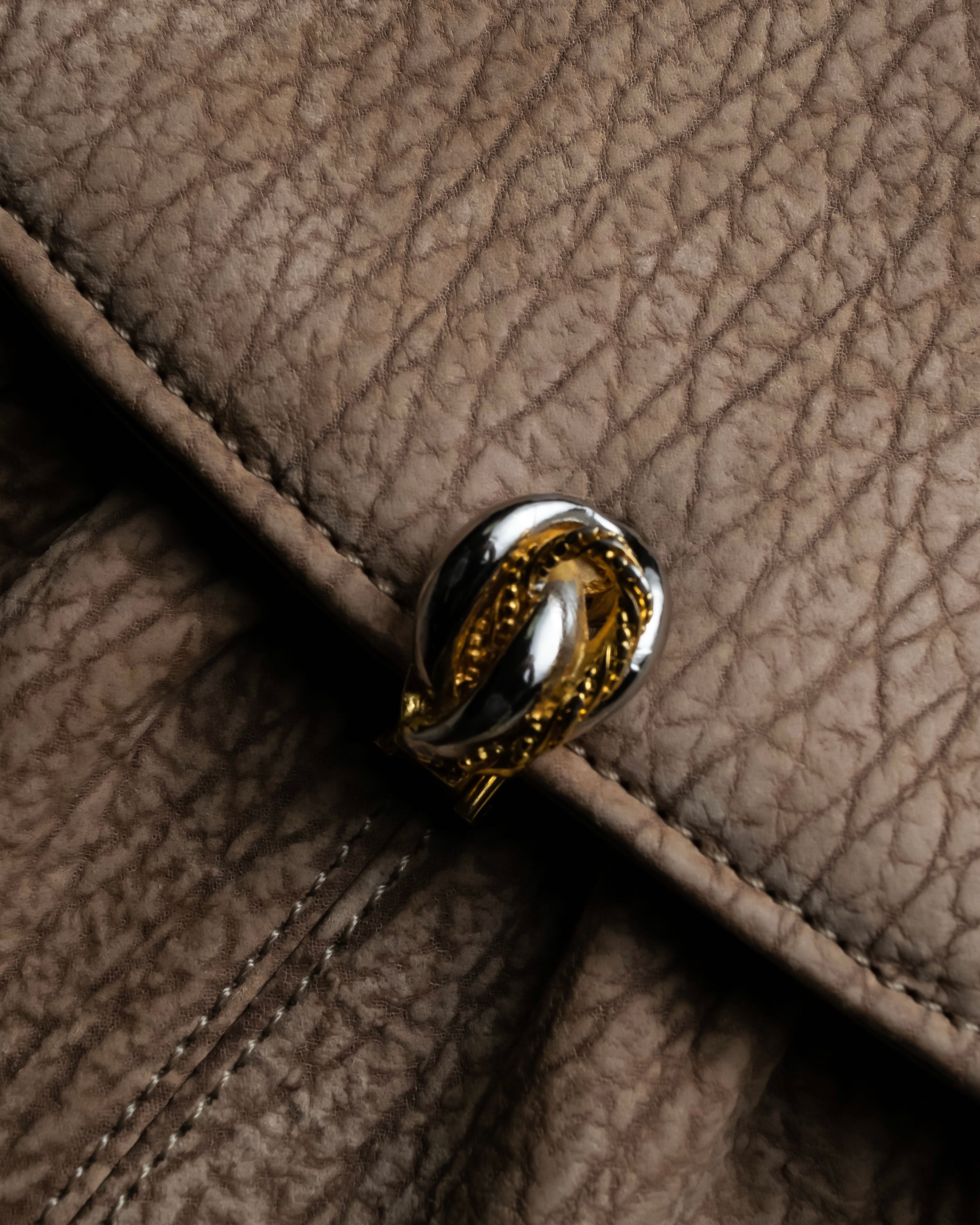 "LUCE SAINT-CLAR" Special textured leather one-handle bag