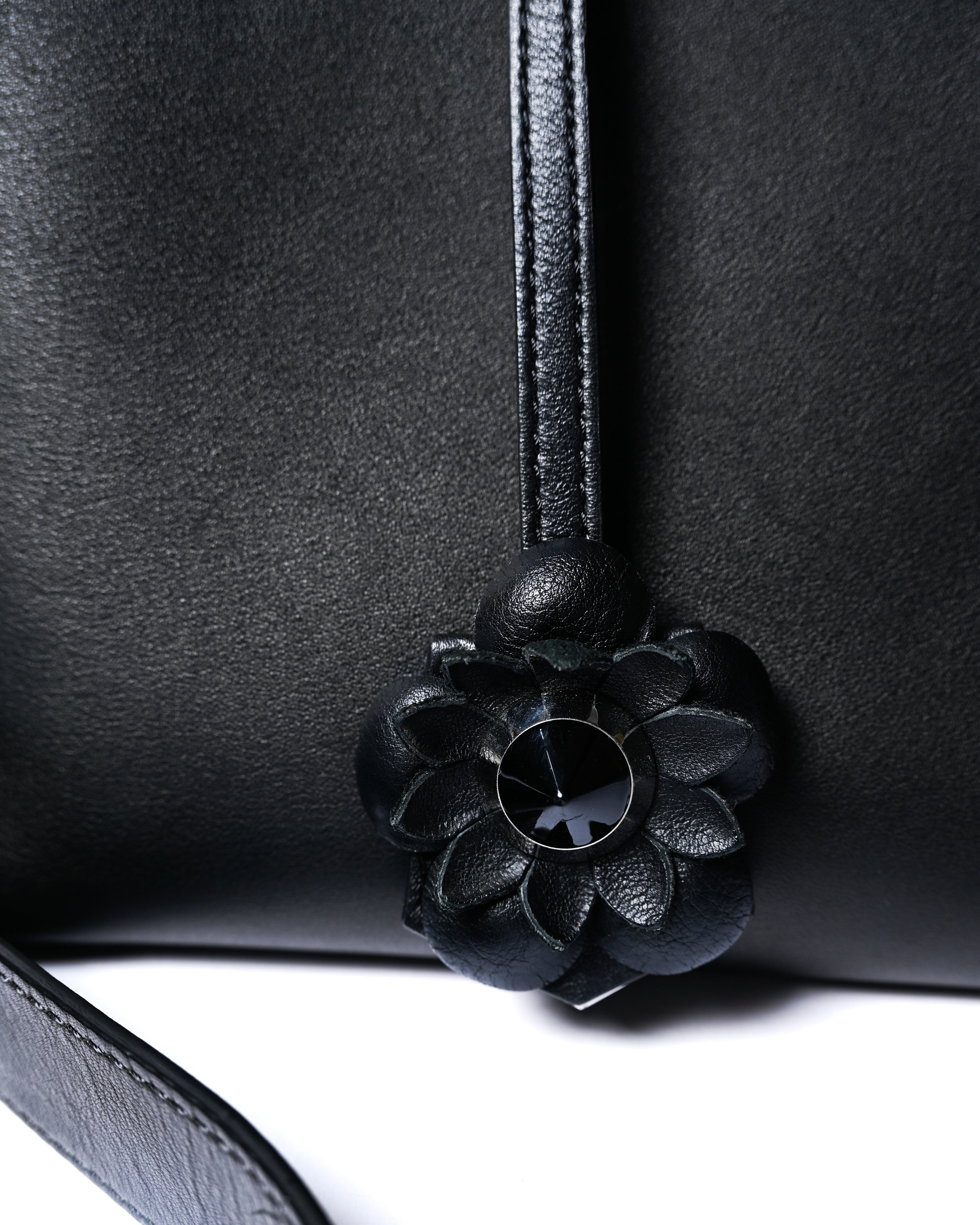 FENDI/ “By The Way Medium” Flower Detailed 2 Way Hand Bag Black