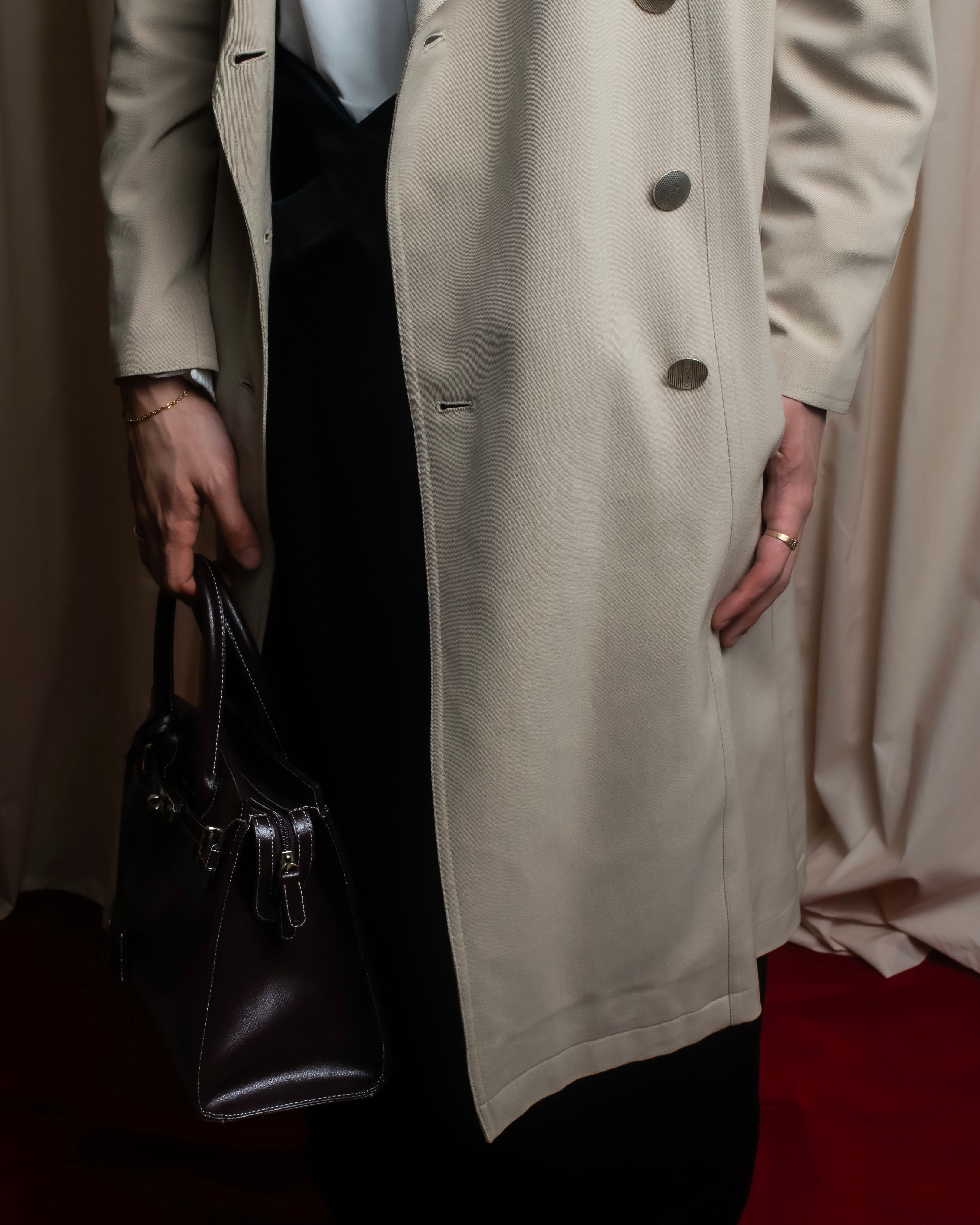 "CHANEL" Large lapel double breasted straight line coat