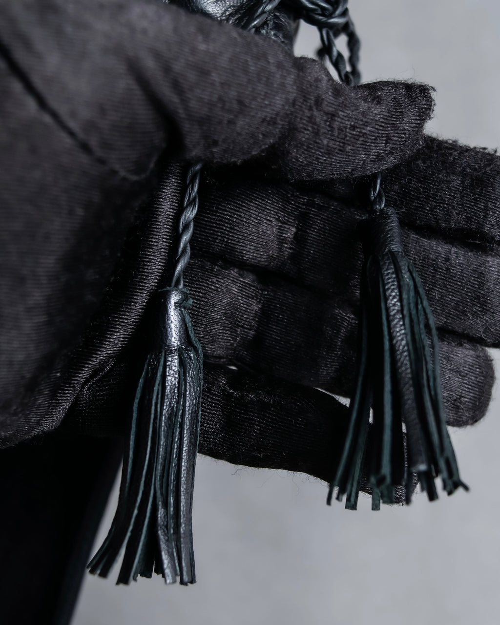 "GIANNI VERSACE" Tassel lace-up design A-line silhouette black dress