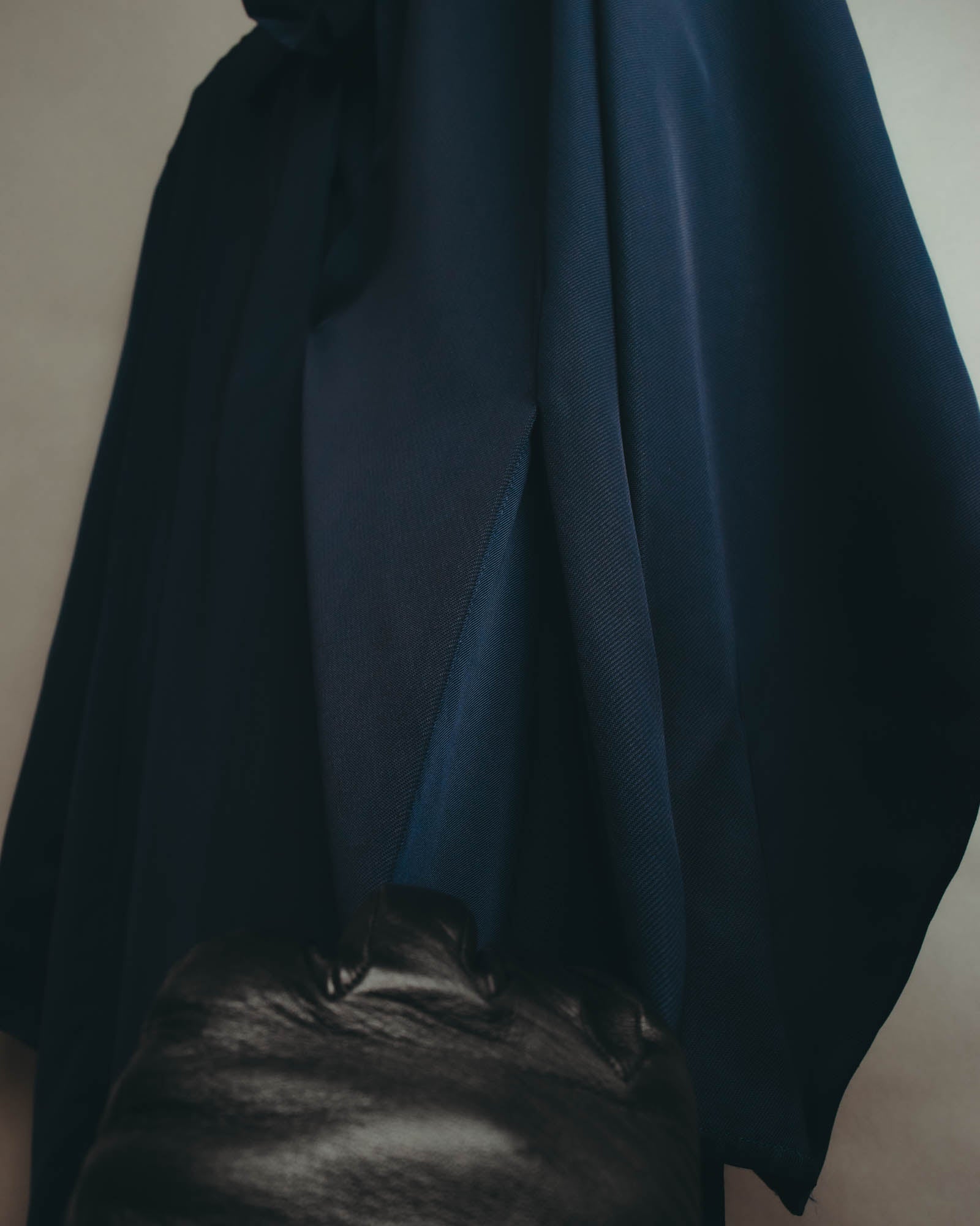 -SPECIAL- "Jil Sander" 2023 Elegant rayon skipper mock-neck shift dress