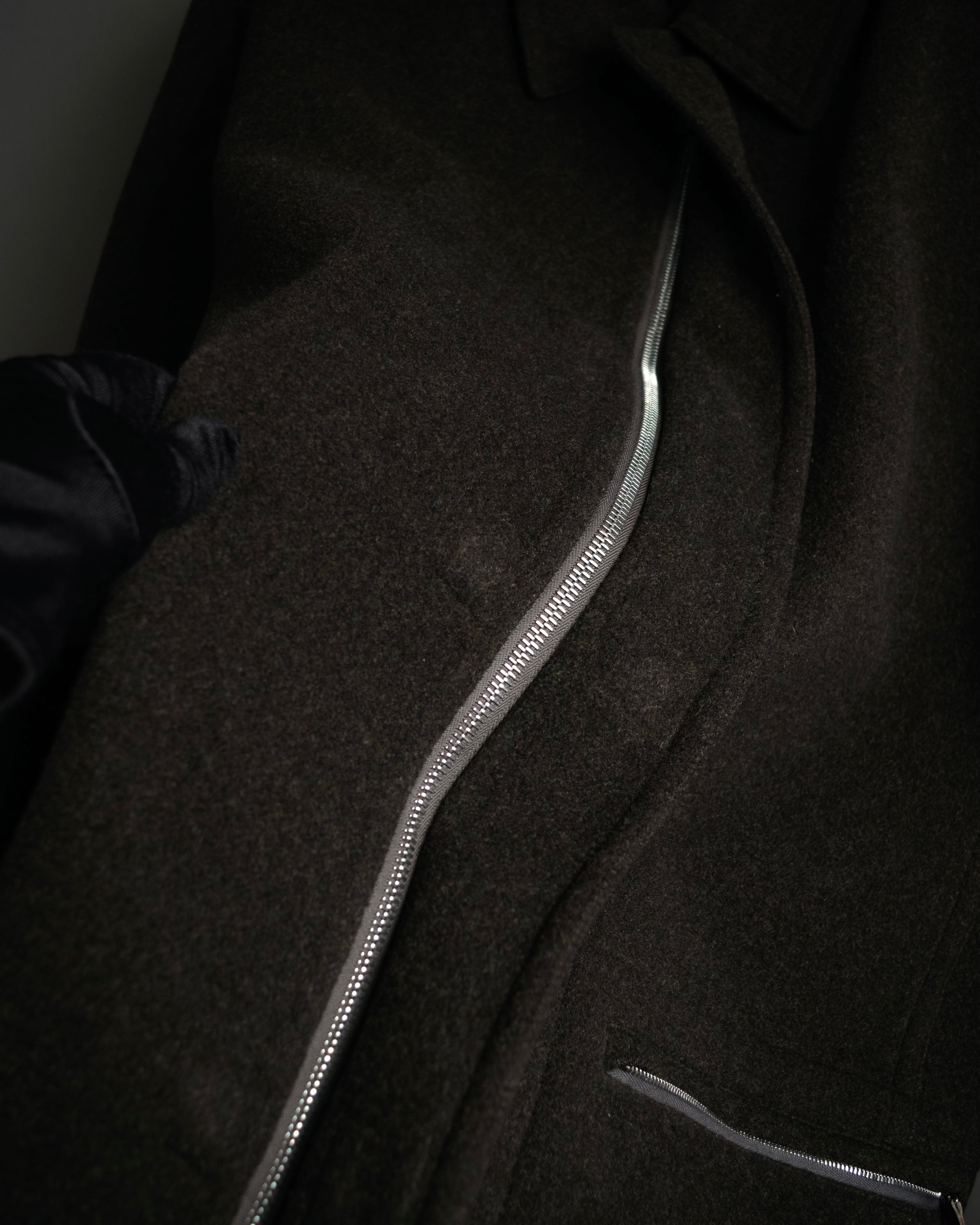 –SPECIAL– “HERMES” 90’s-00’s Concealed placket wool zip coat