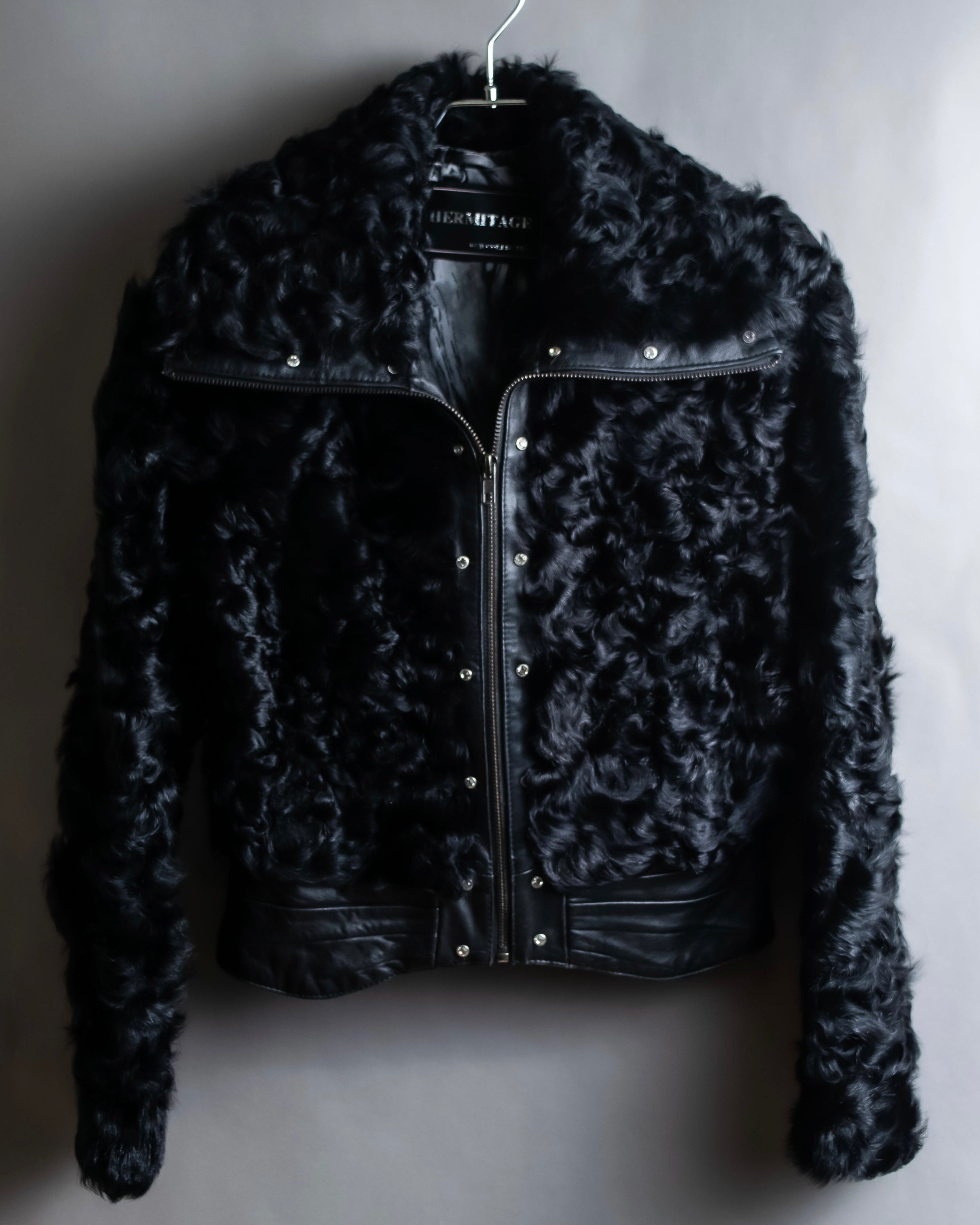 "HERMITAGE" Box silhouette double zipper fur blouson