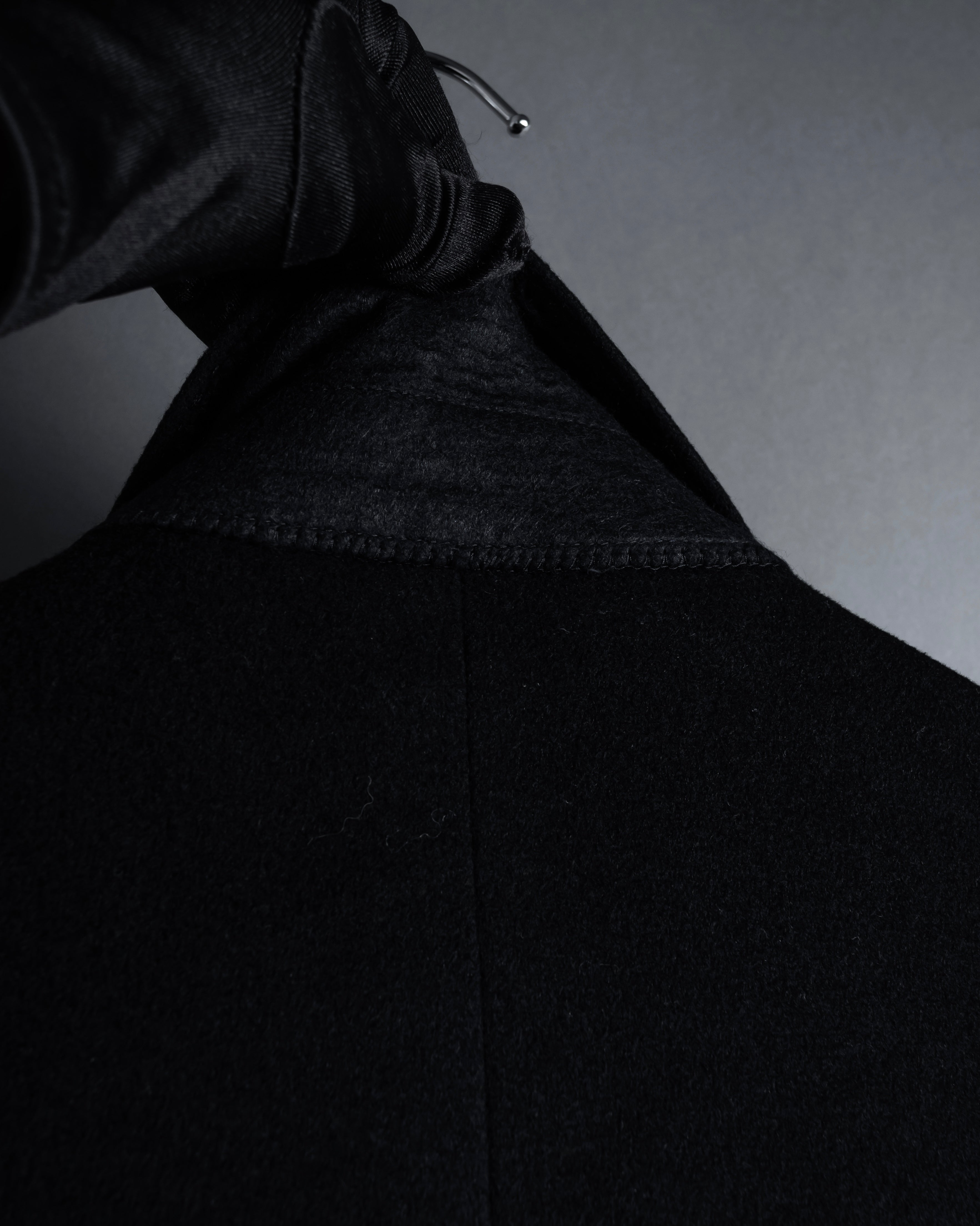 "BELLUMORE／ANTONIO FUSCO"
Fly front 100% cashmere chester coat