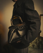 -SPECIAL- “GUCCI“ 90’s-00’s Structured frame gathered leather handbag