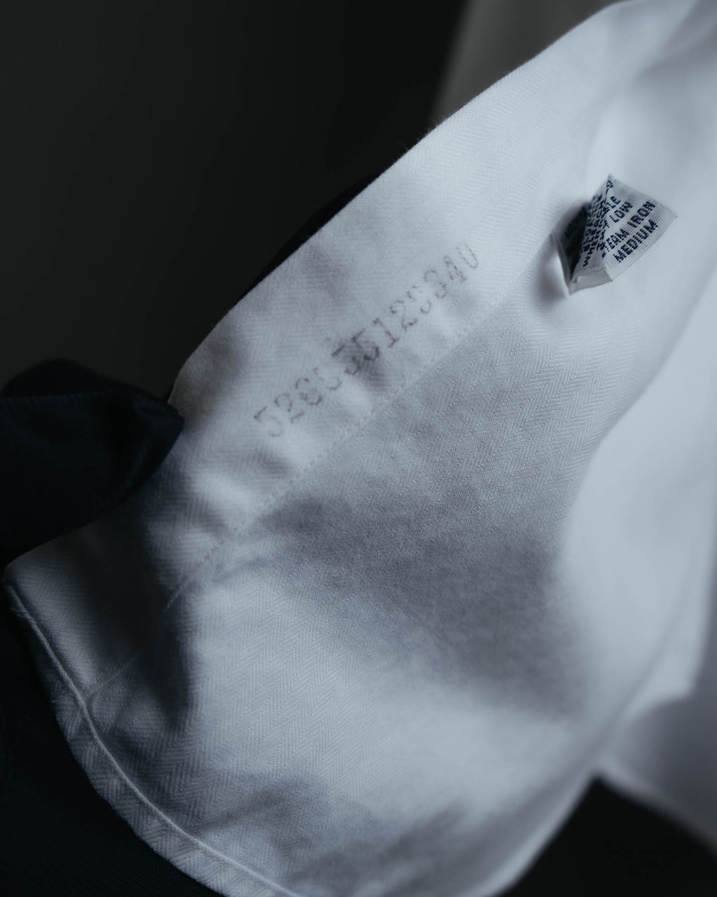 -MOOD MILLÉSIMES-
90’s-00’s andrew two-ply cotton white shirt by “Polo Ralph Lauren”