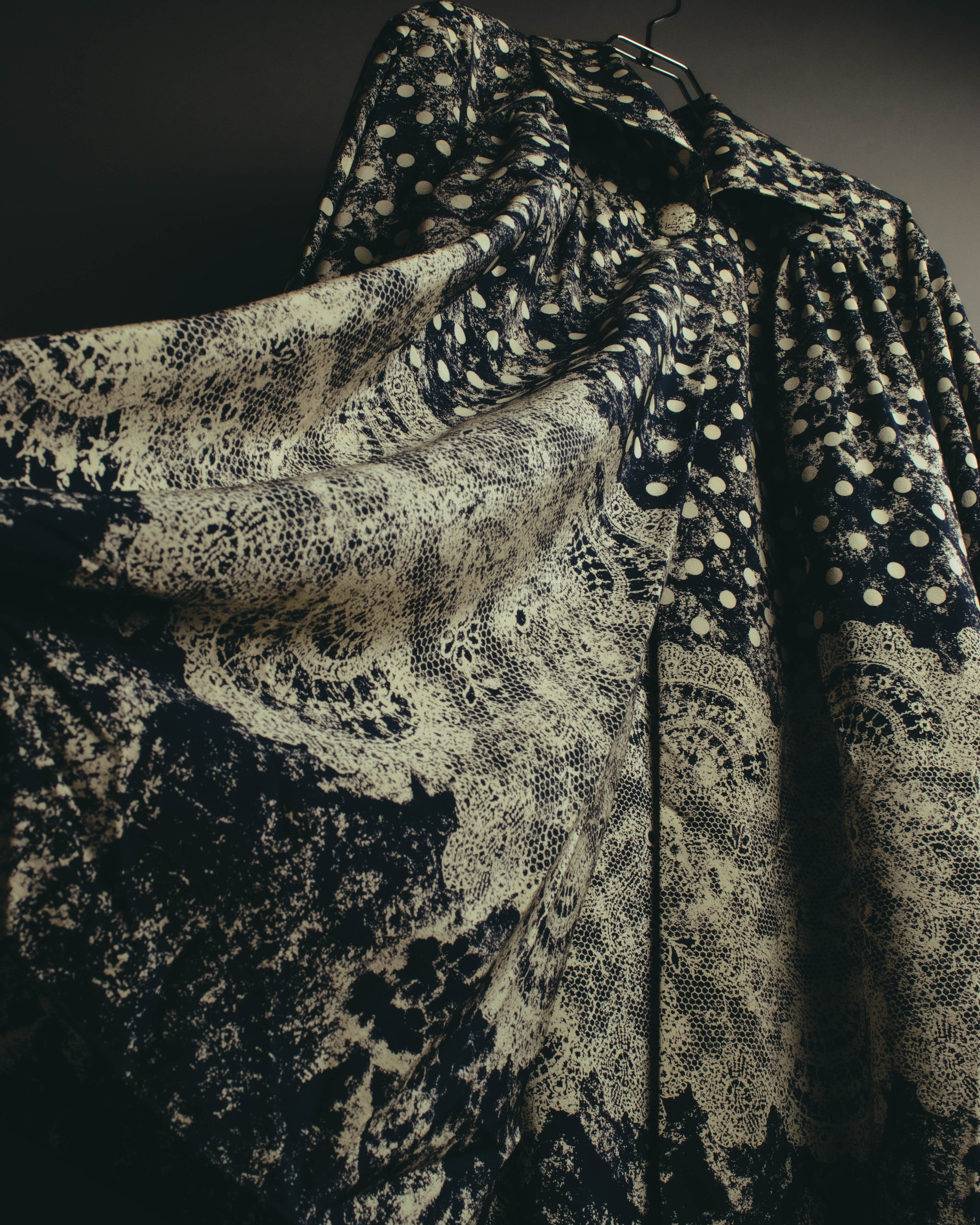 "Christian Dior" 80's-90's Elegant printed silk blouse