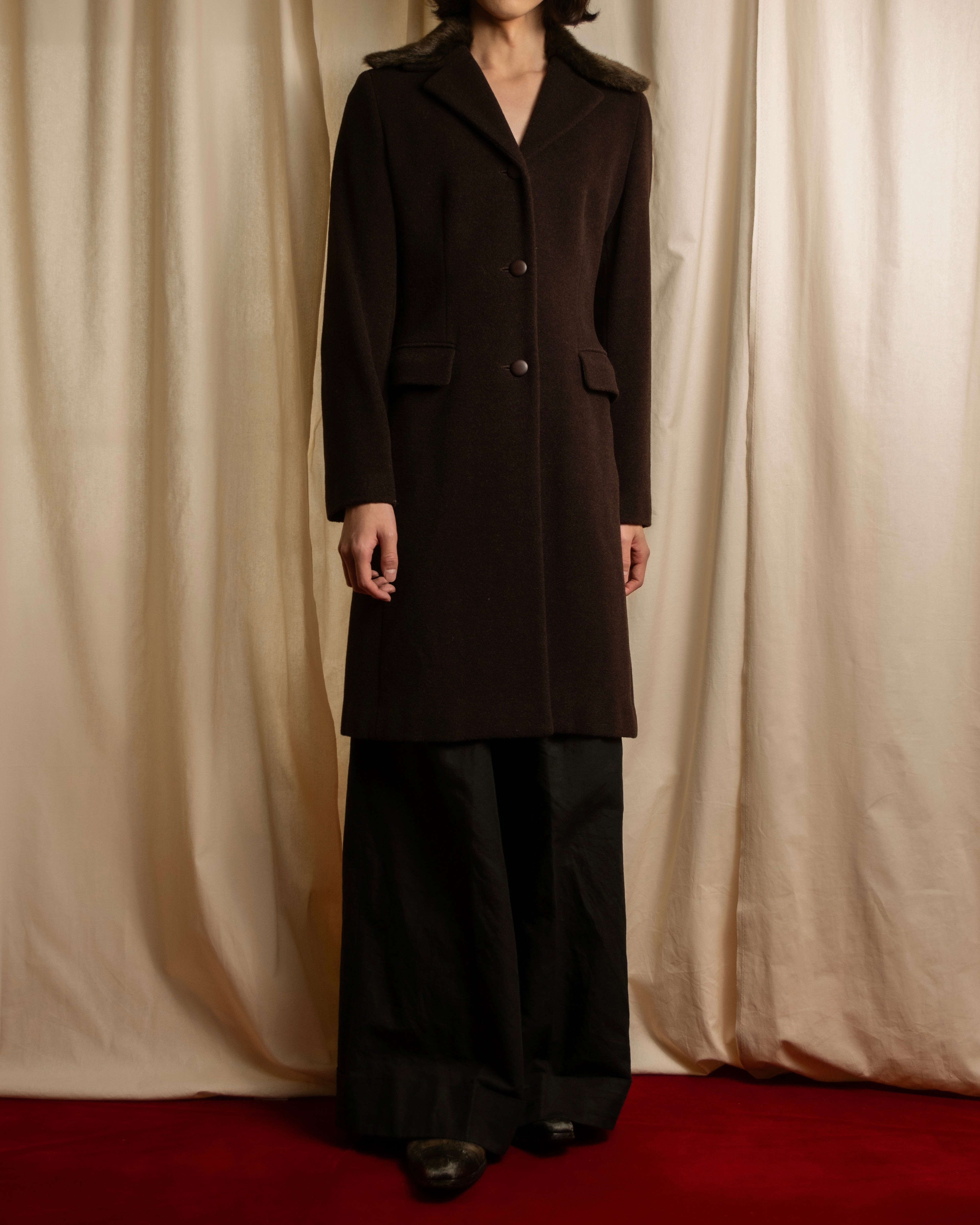 "miss Chloe" Fur collar switching design wool coat