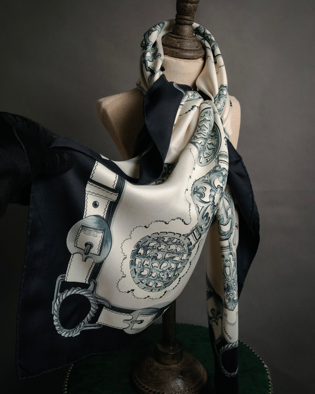 “HERMES” 60’s Cuivreries silk carré scarf