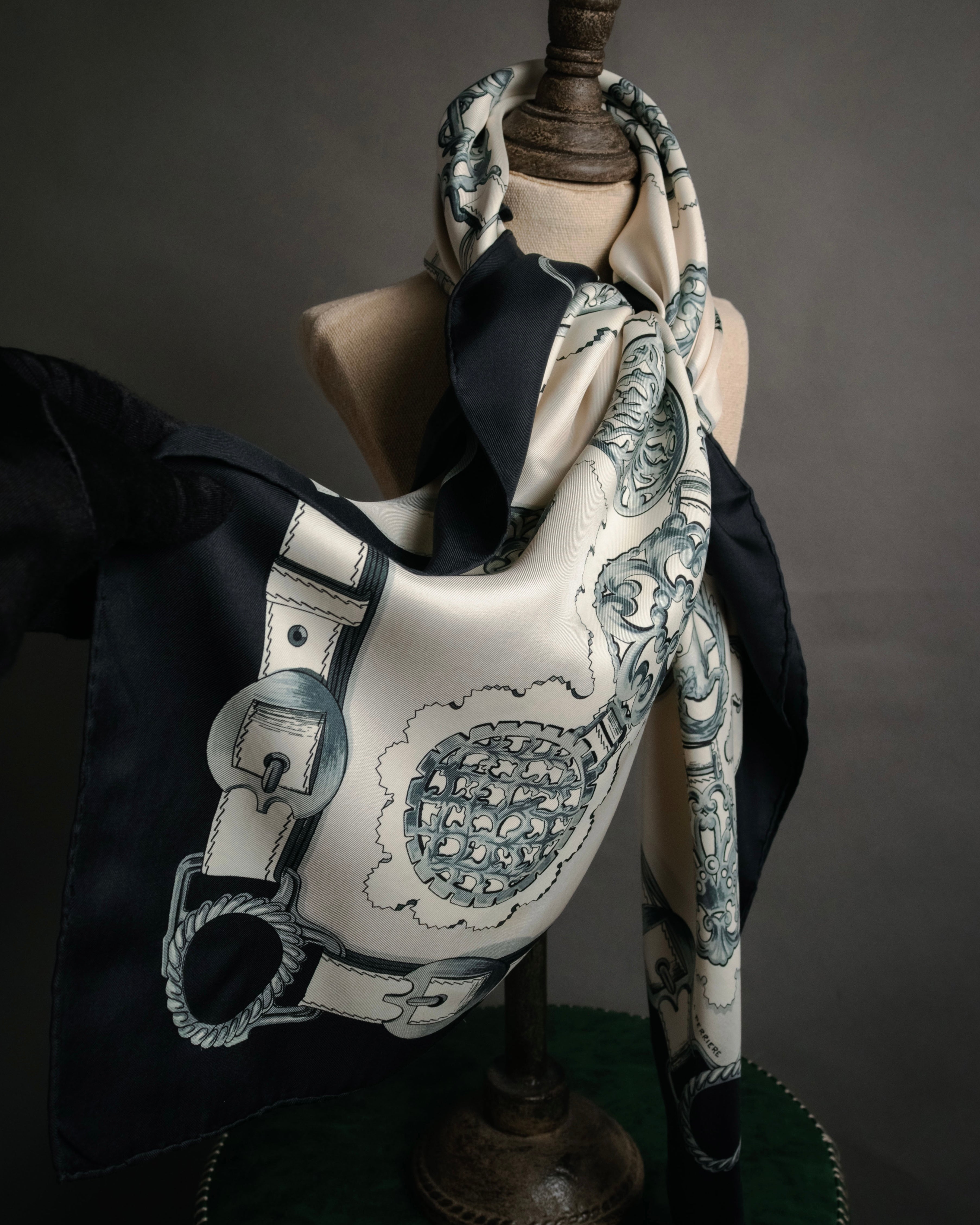 “HERMES” 60’s Cuivreries silk carré scarf