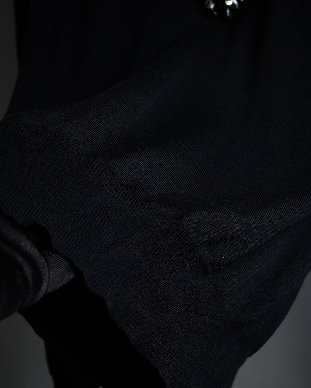 "GUCCI" Embellished v neck jewel knit sweater