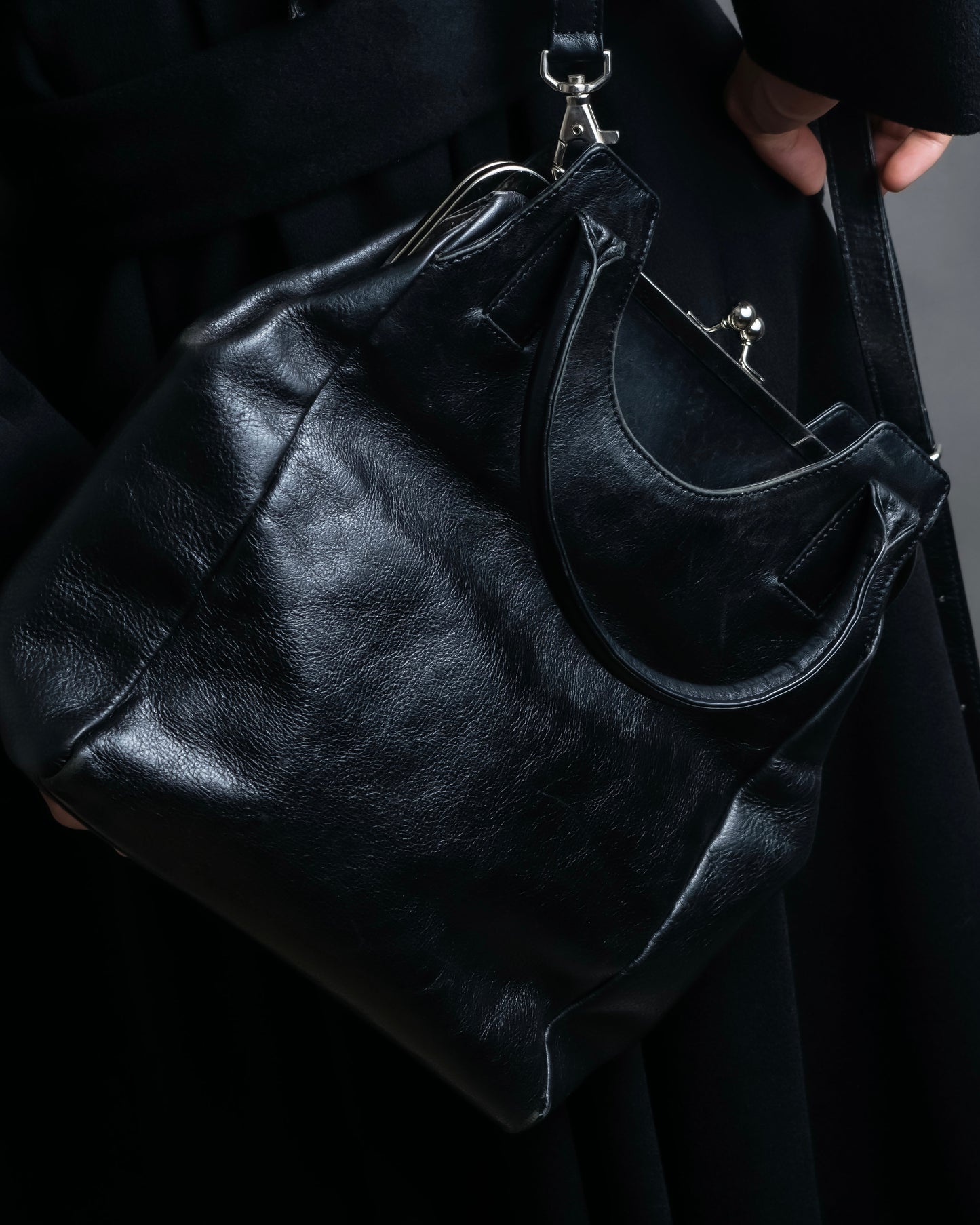 "YOHJI YAMAMOTO +NOIR"" 19AW clasp design 2way leather bag