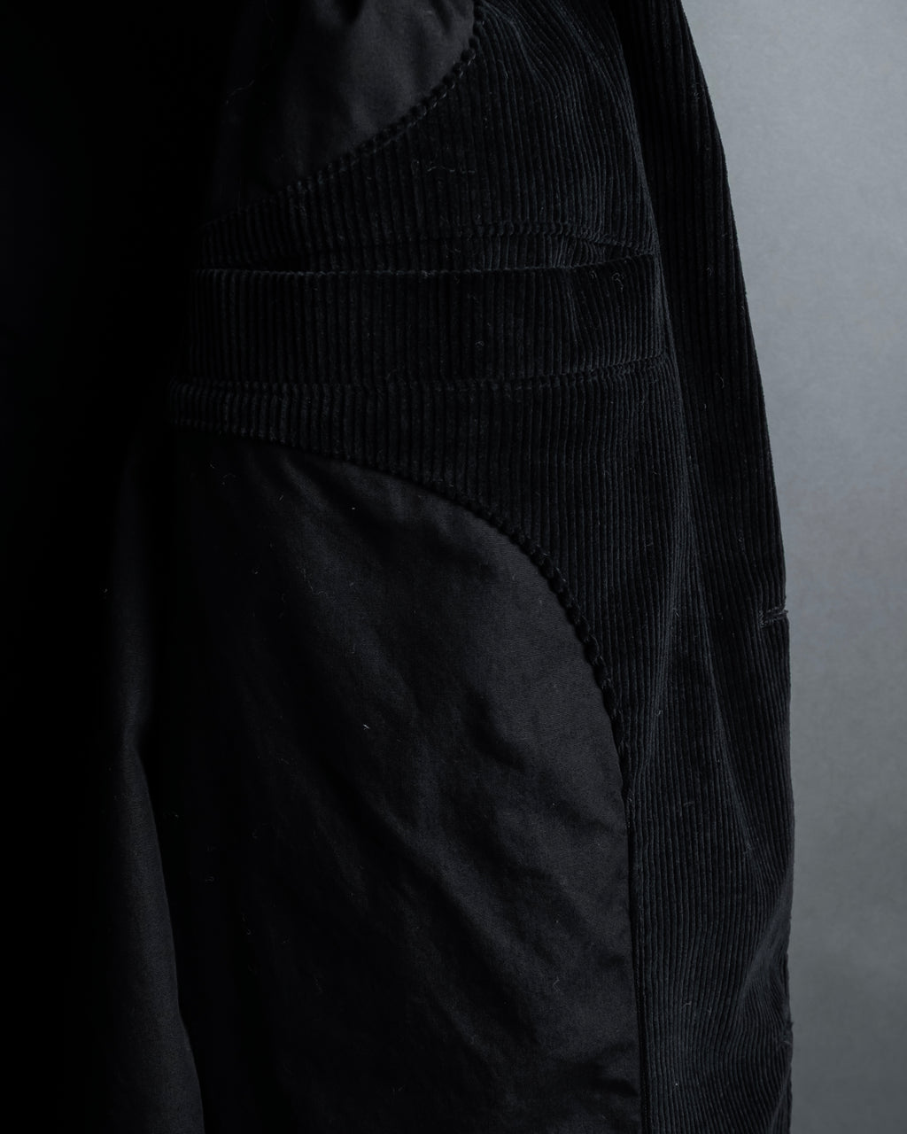 "dunhill" Classically tailored corduroy jacket