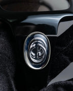 "GUCCI" Butterfly frame GG logo engraved sunglasses