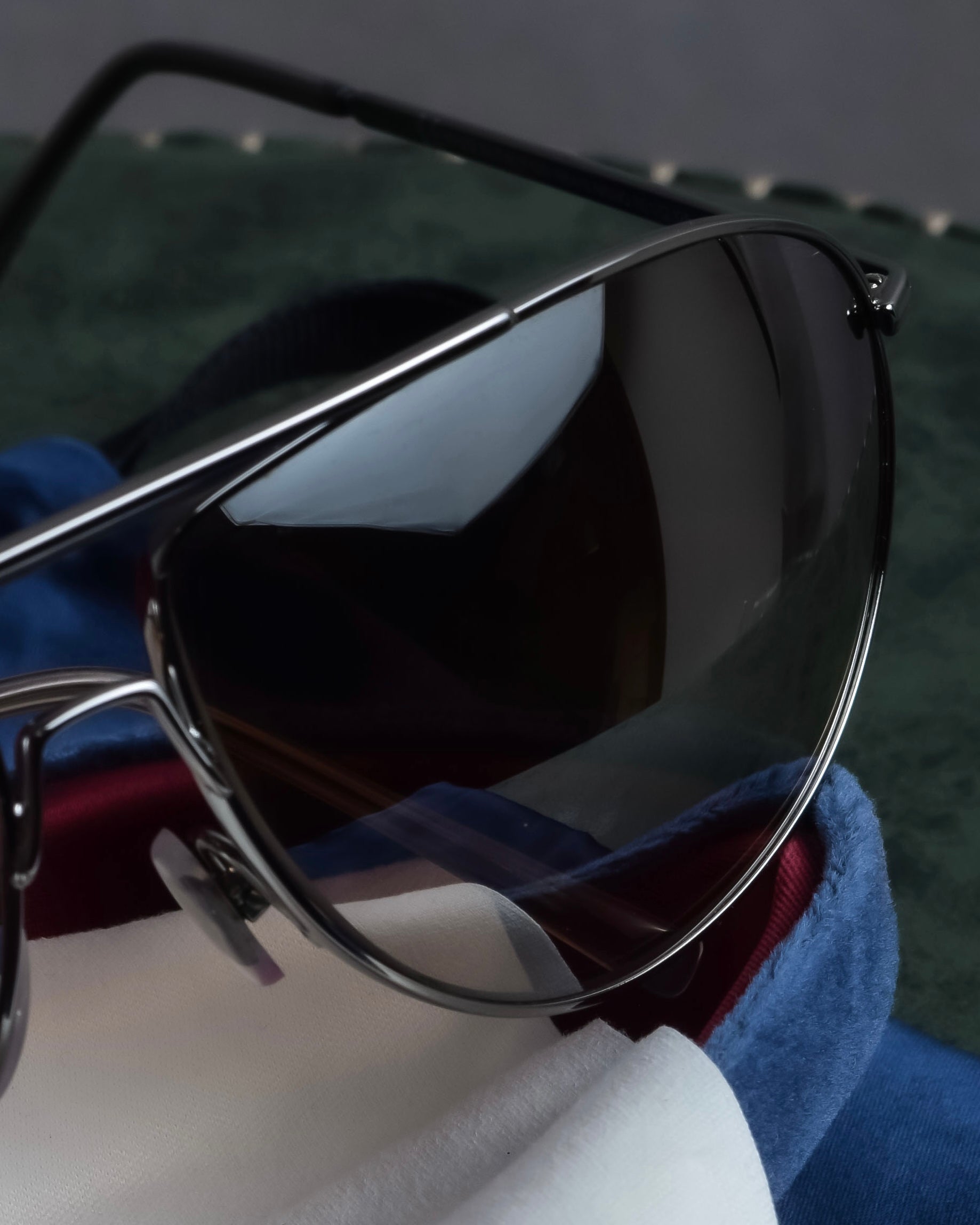 "GUCCI" Metal aviator teardrop frame sunglasses