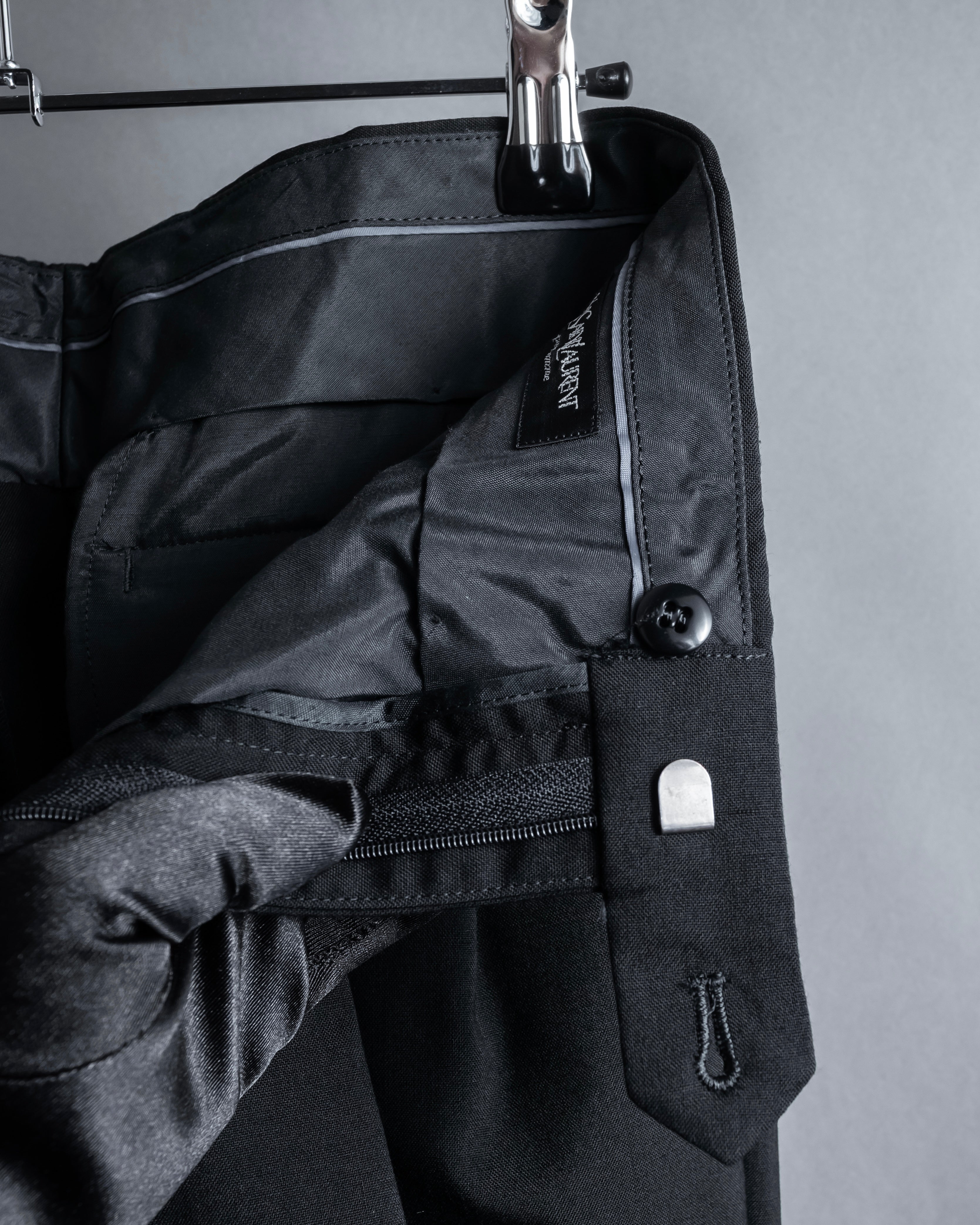 "YVES SAINT LAURENT" Straight tailoring design set up