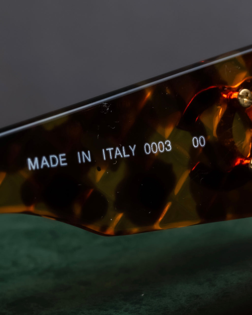 "CHANEL" Tortoiseshell embossed cocomark square sunglasses