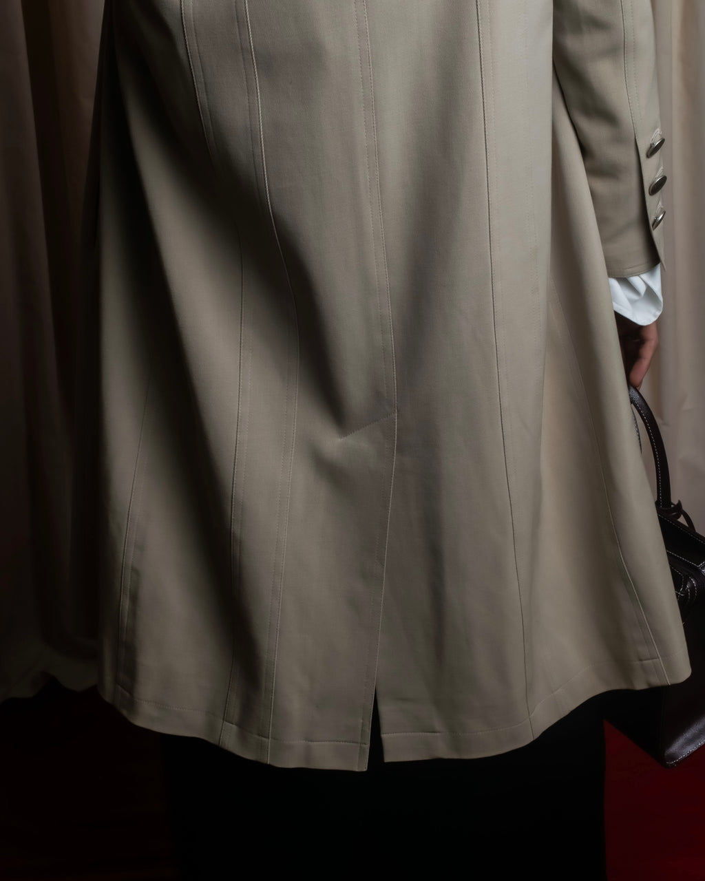 "CHANEL" Large lapel double breasted straight line coat