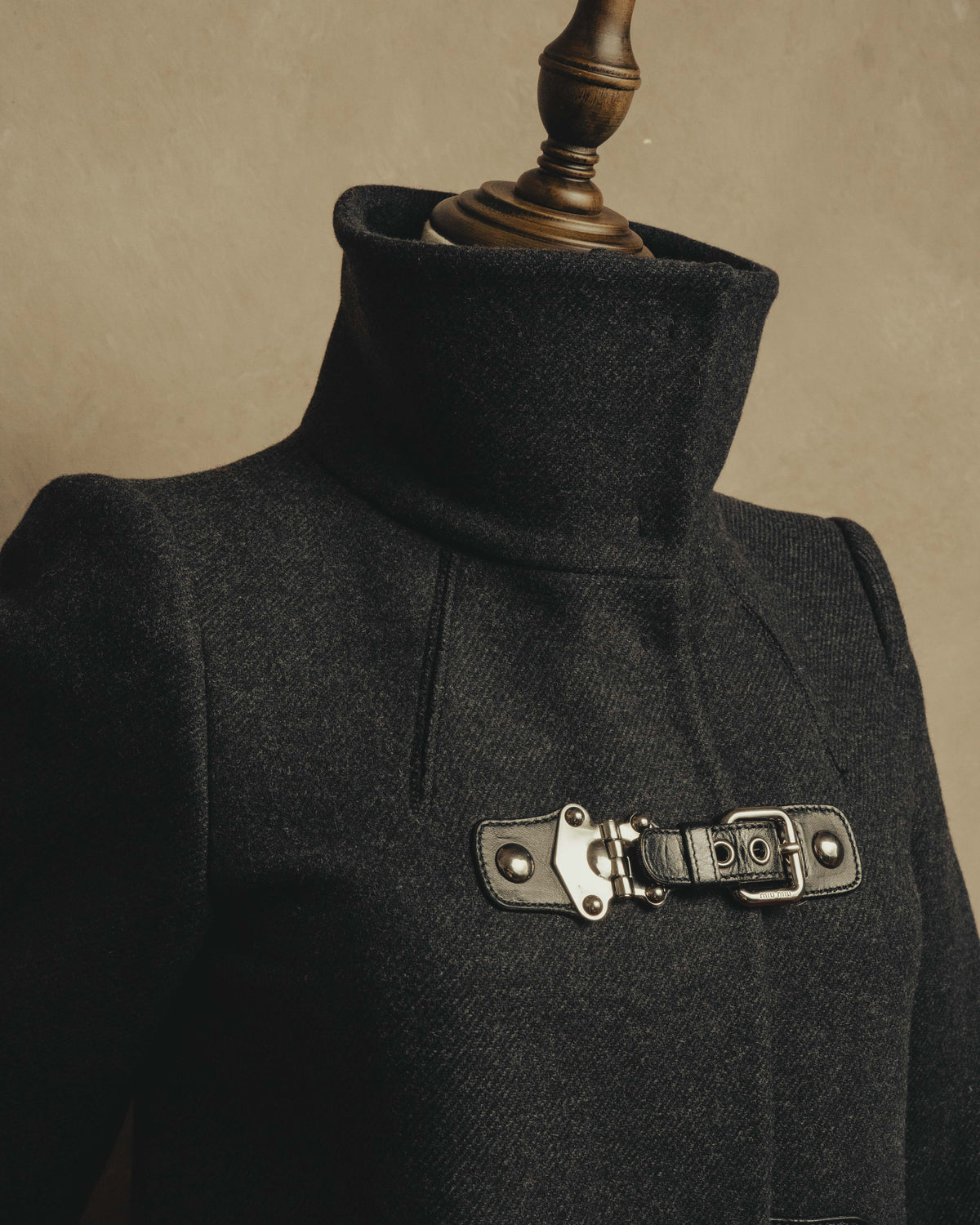 “miu miu” 00’s-10’s Wool angora leather buckle coat
