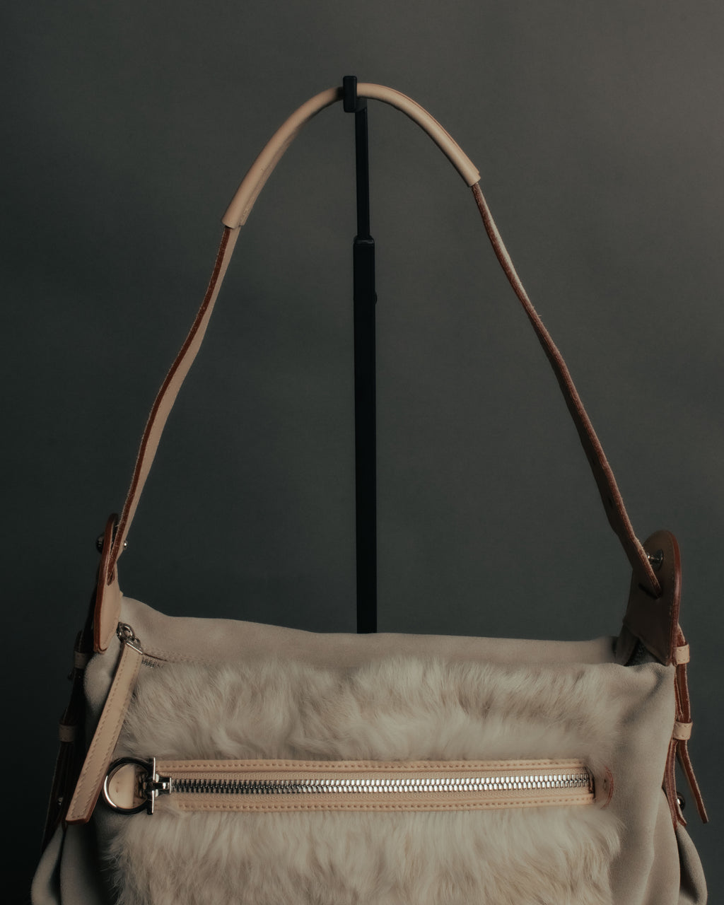 “Salvatore Ferragamo” 00’s Fur panel suede shoulder bag