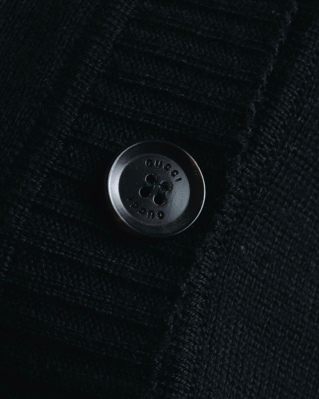 "GUCCI" Michele-era refined emblem cardigan