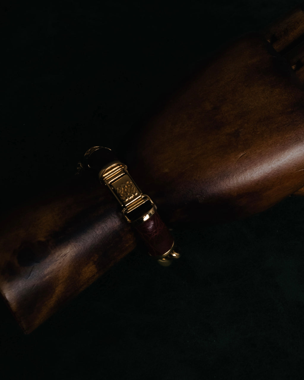 –SPECIAL– "LOEWE" 80’s-90’s Rectangular anagram bangle bracelet watch