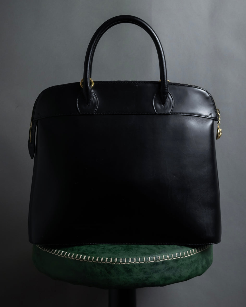 "Salvatore Ferragamo" 90's Animal motif studs design leather bag