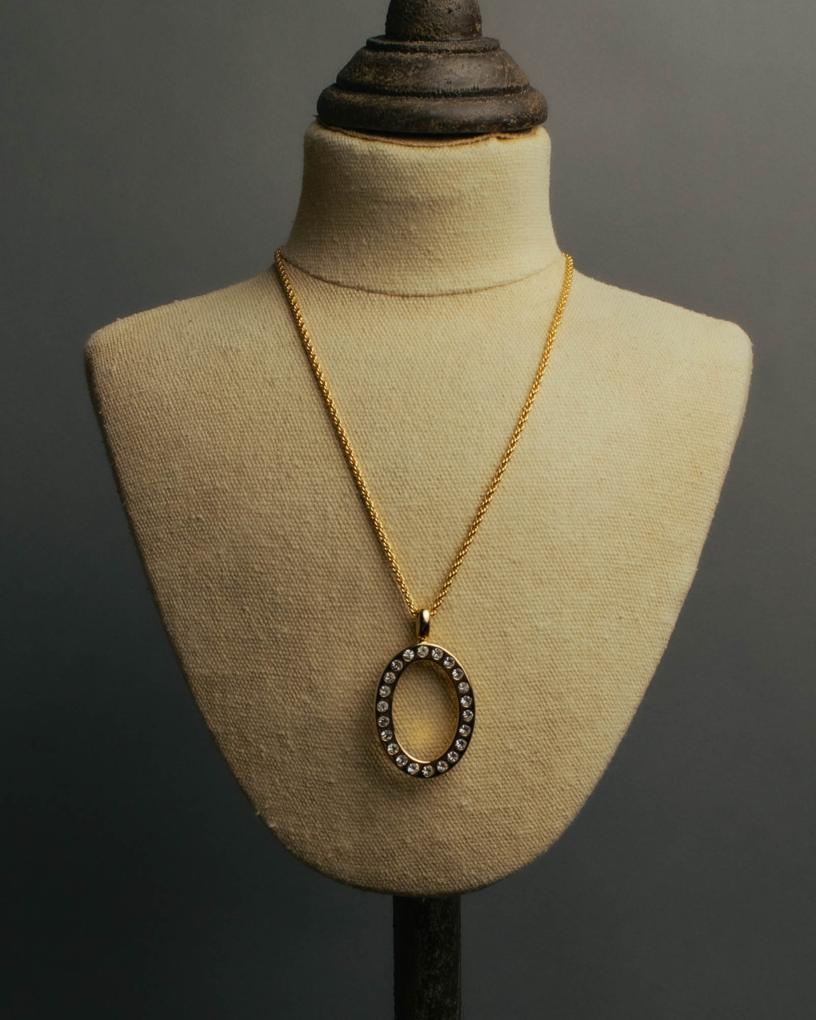"Christian Dior" 80's-00's Rhinestone oval pendant necklace