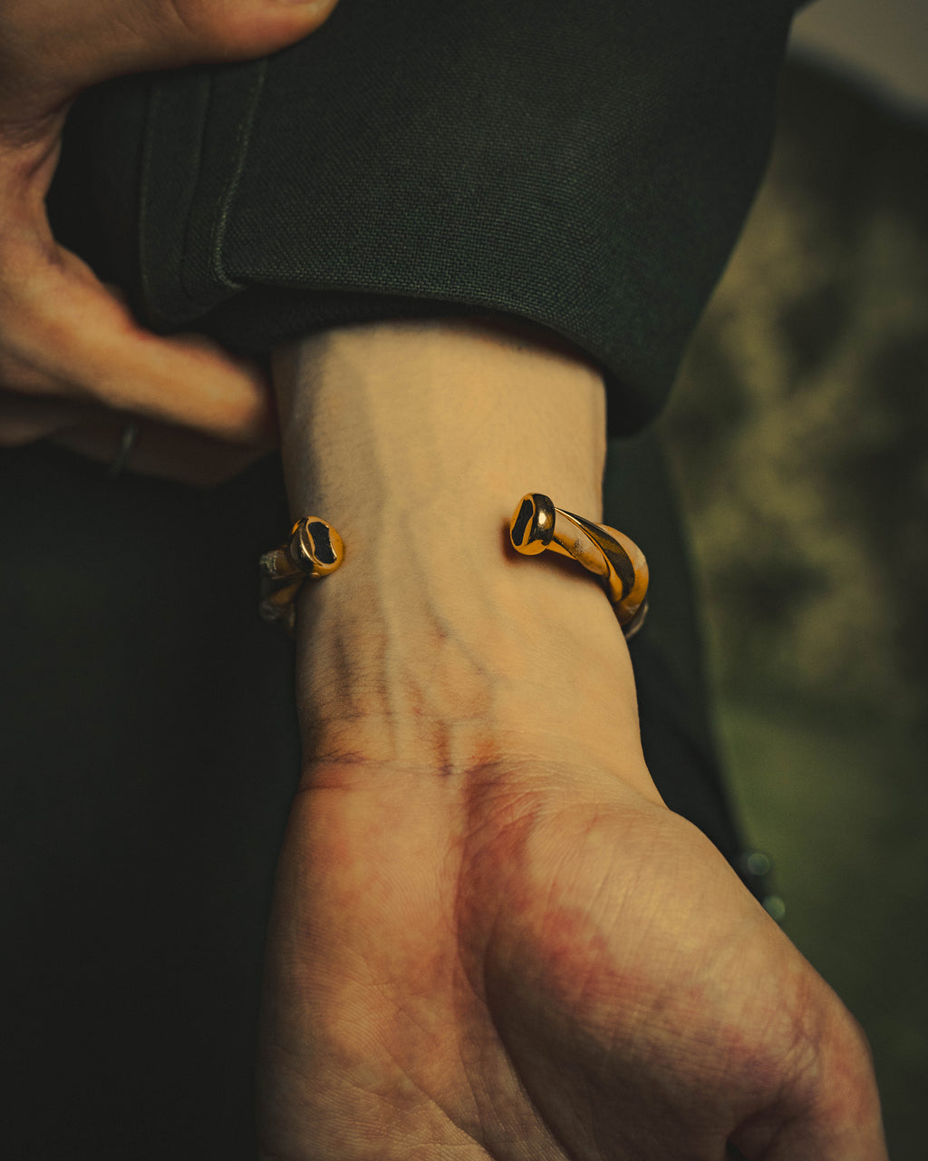 -SPECIAL- "Hermès" Twisted cuff bracelet