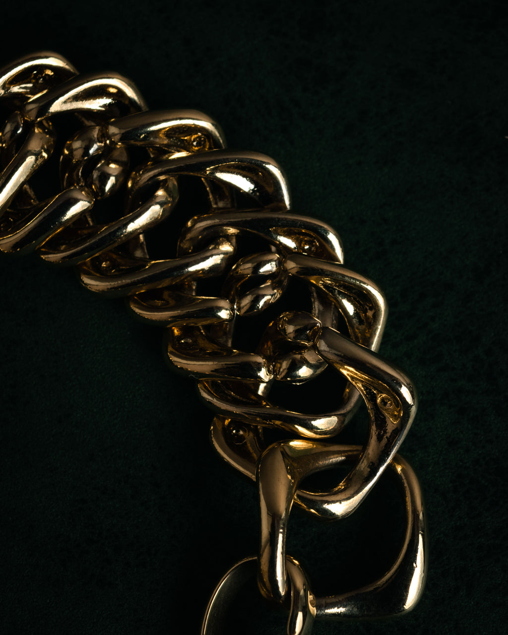 –SPECIAL– “Yves Saint Laurent” 90’s sculptural chain bracelet