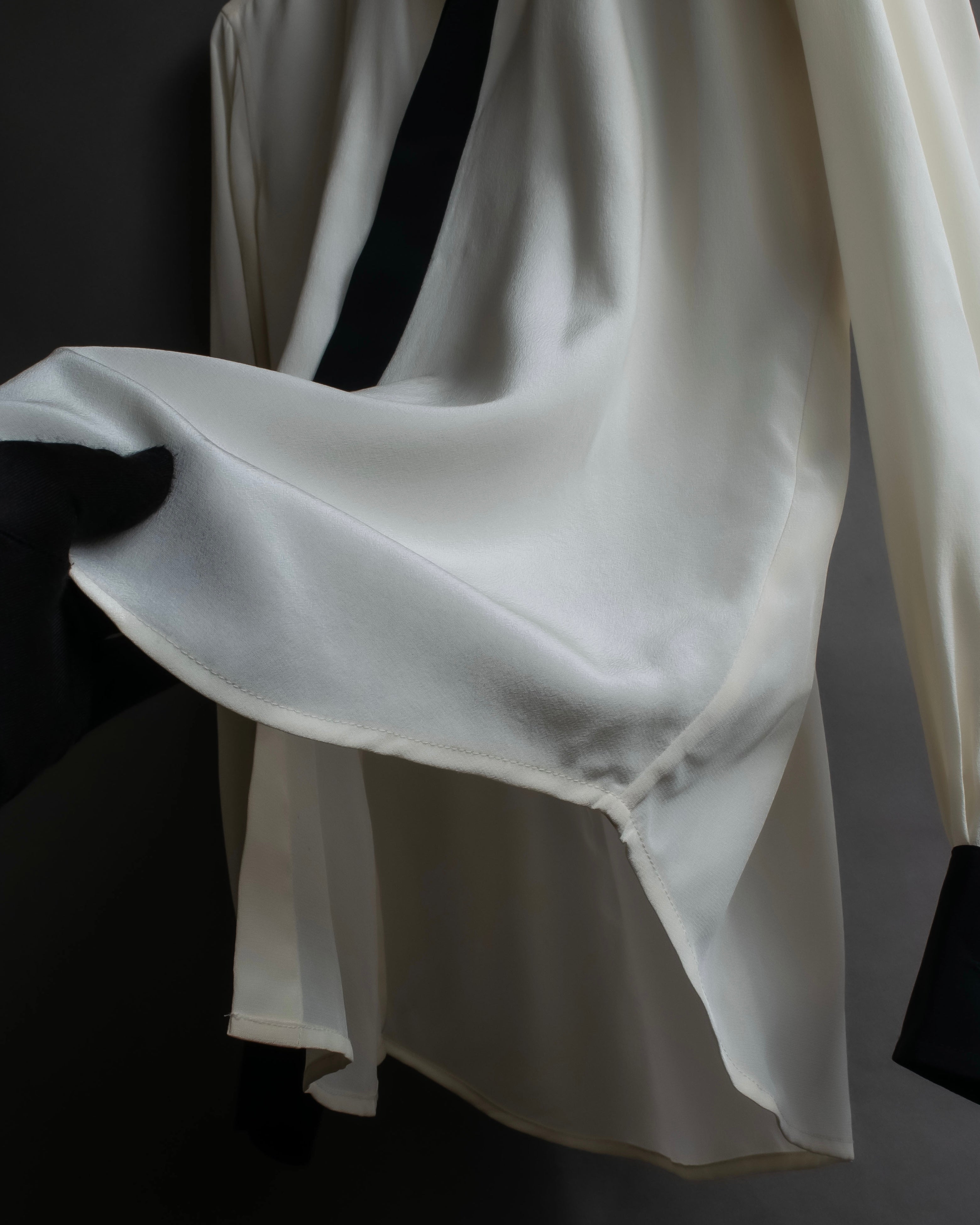 "Ralph Lauren" High density woven silk clerical shirt