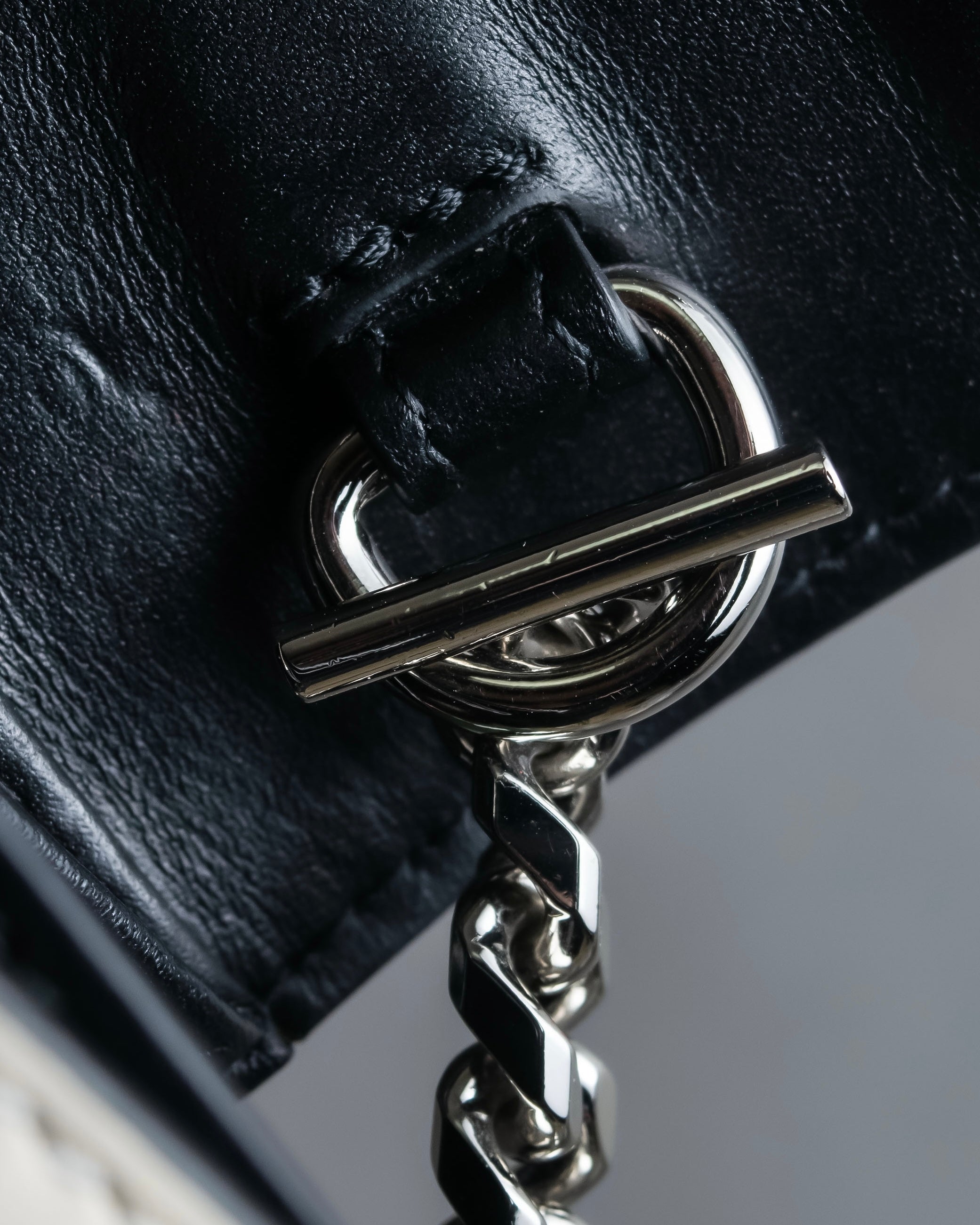 "Alexandar McQueen" Two-tone crystal clasp leather shoulder wallet