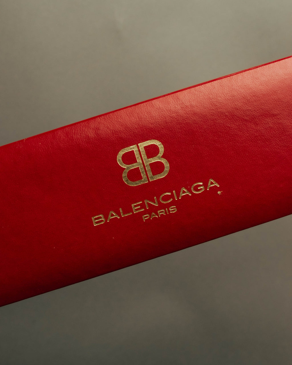 -SPECIAL- “Balenciaga” 80’s-90’s Gold tone round watch