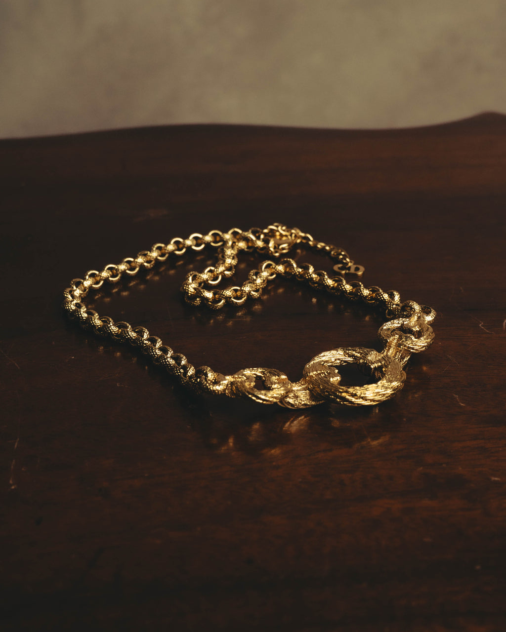 -SPECIAL- “Christian Dior” 70’s-80’s Textured triple ring link necklace