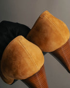 "Hermès" 90's-00's Sculptural suede pointed-toe pumps