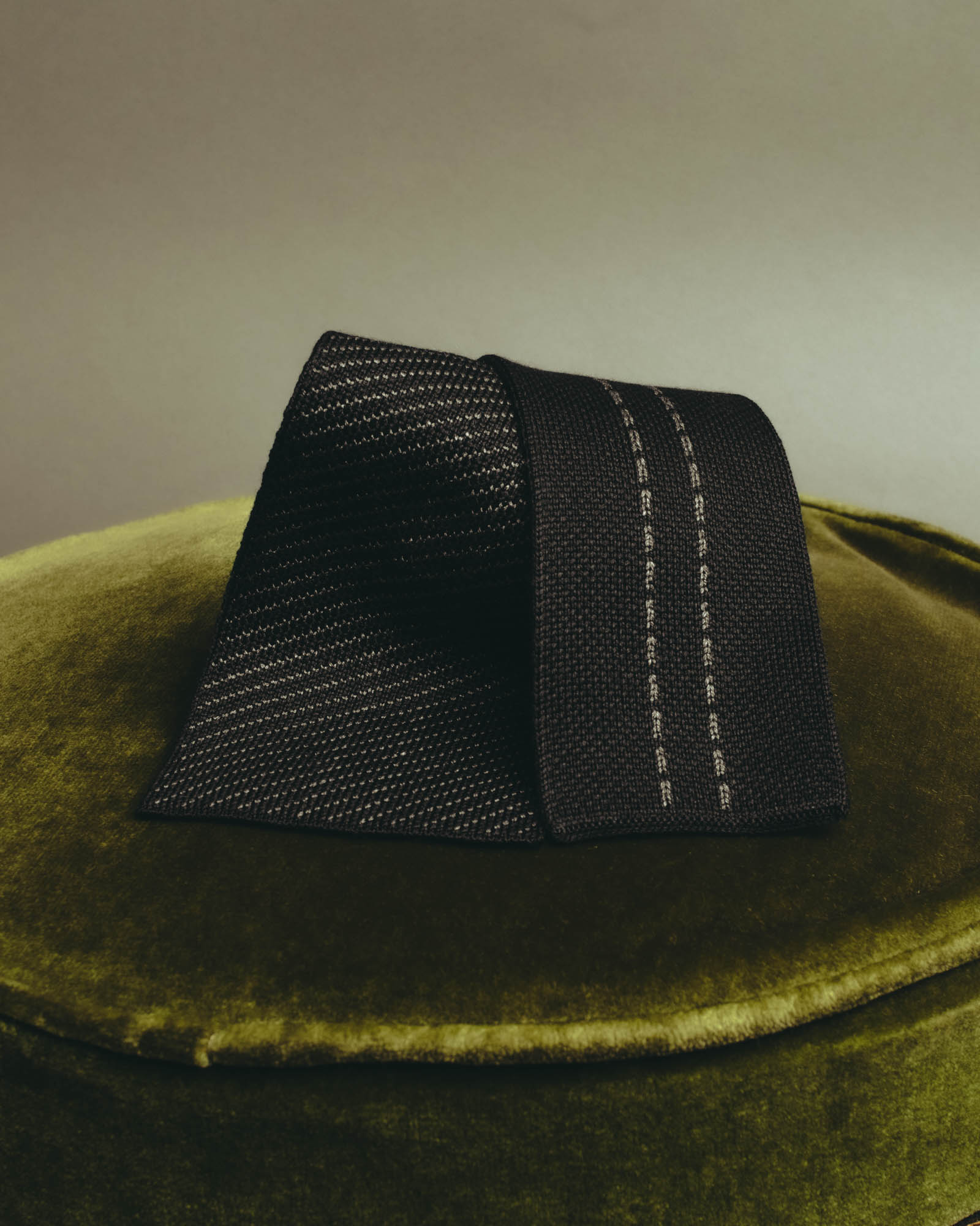"Hermès" 00's-20's Refined silk knit tie