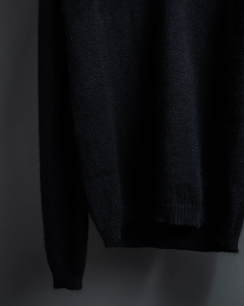 "GUCCI" Silky mix angora V-neck knit pullover