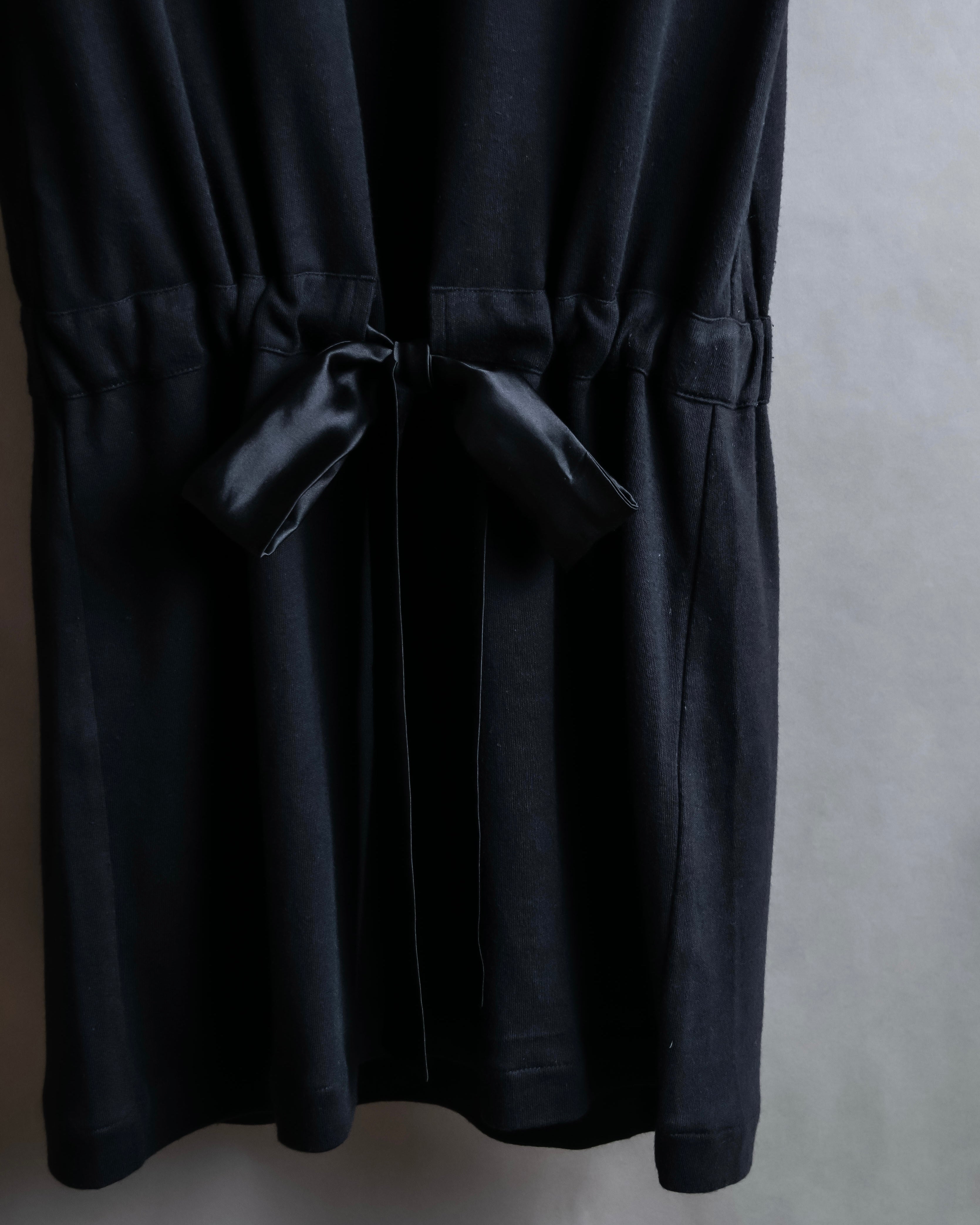 "Christian Dior" Satin ribbon waist detail hooded dress