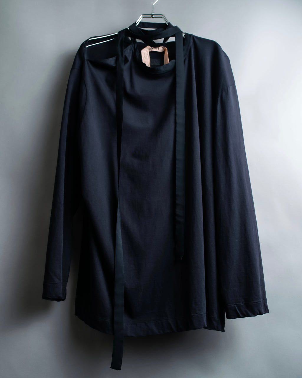 N21 NUMERO VENTUNO Oversized string design tops