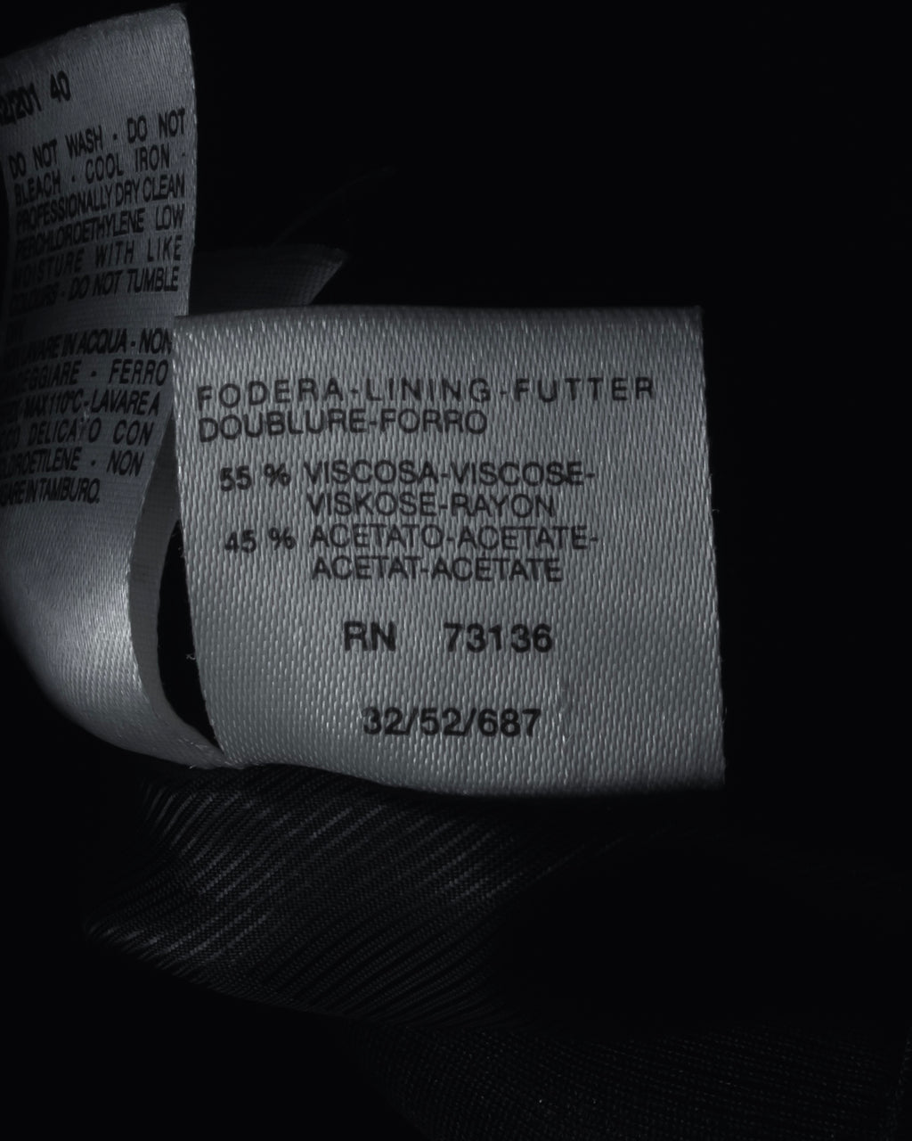 Abrigo doble botonadura estilo pea coat de los años 90-00 de "Max Mara"