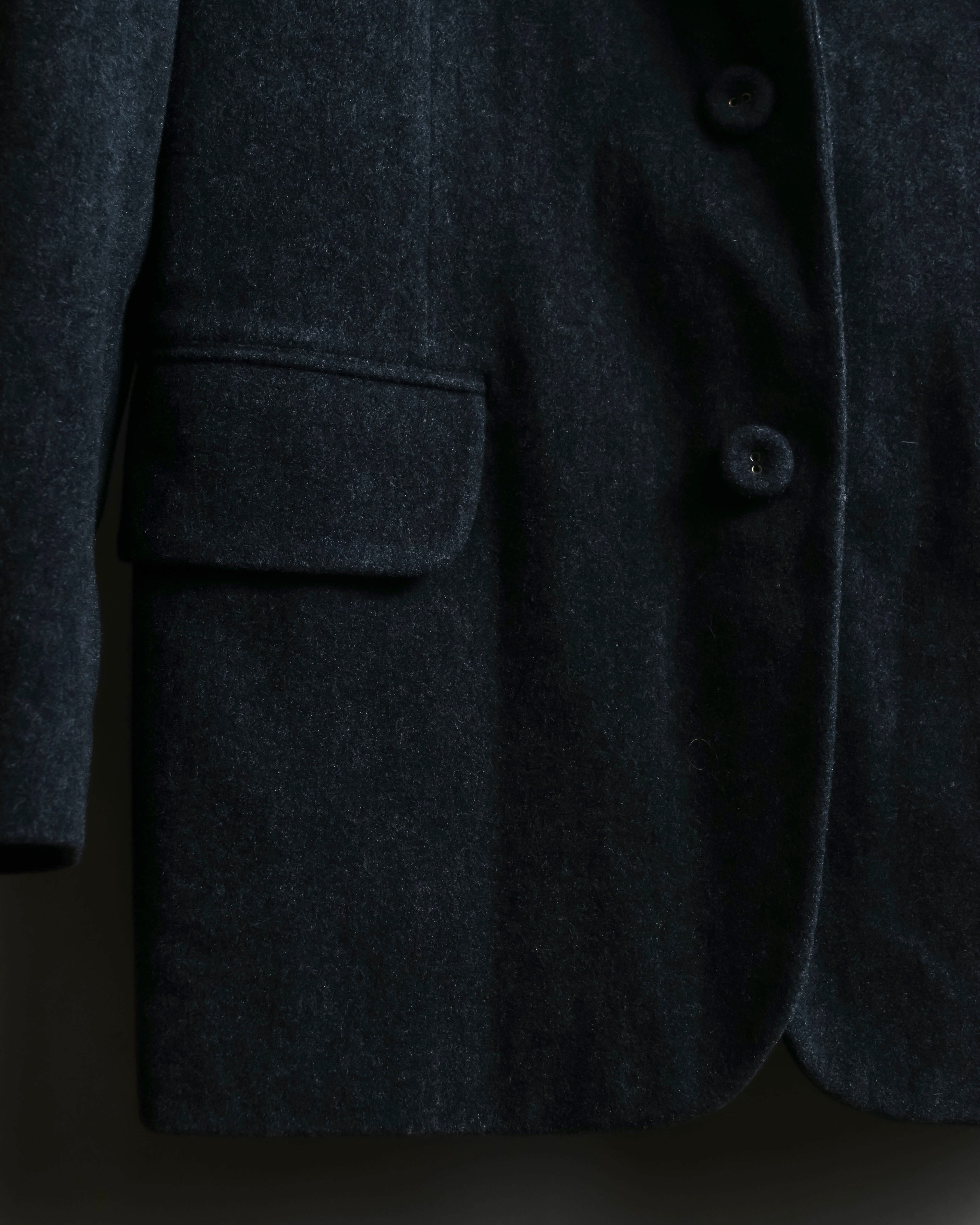 "JEAN PAUL GAULTIER FEMME"
Peaked drape beautiful shape tailored jacket