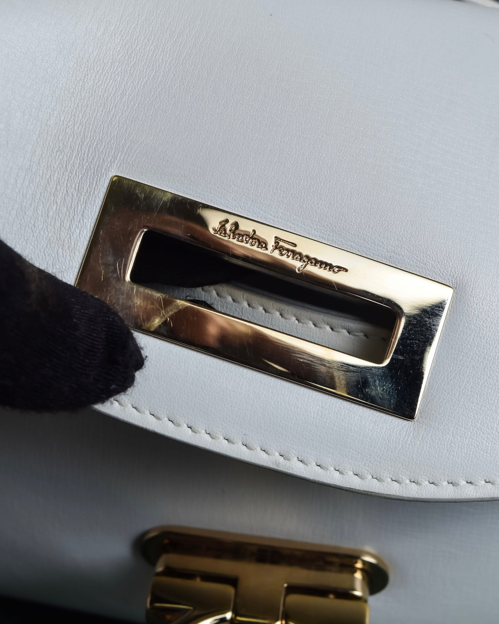 "Salvatore Ferragamo" Gancini motif structured white leather bag