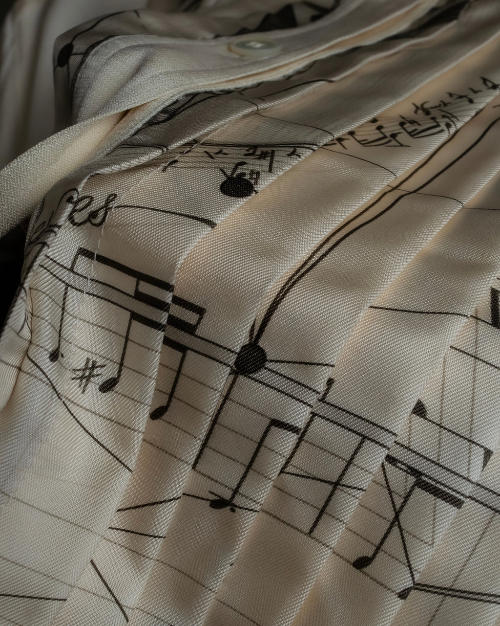 "HERMES" 90's Musical score motif front pleated shirt